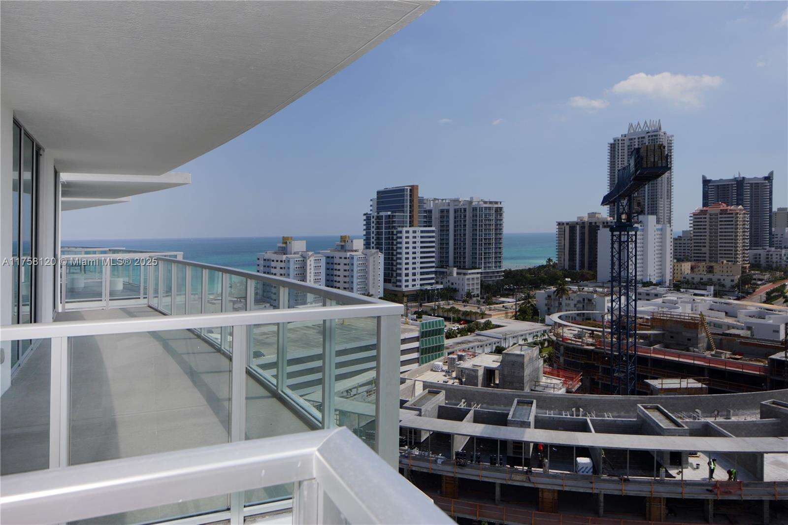 Eden House at 6700 Indian Creek Dr, Miami Beach, FL 33141 - For Rent photo 7