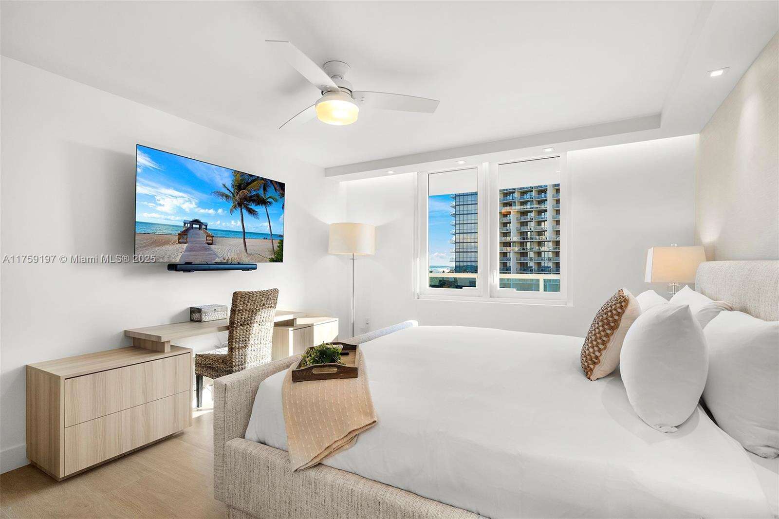 Roney Palace at Miami Beach, FL 33139 - For Rent photo 2