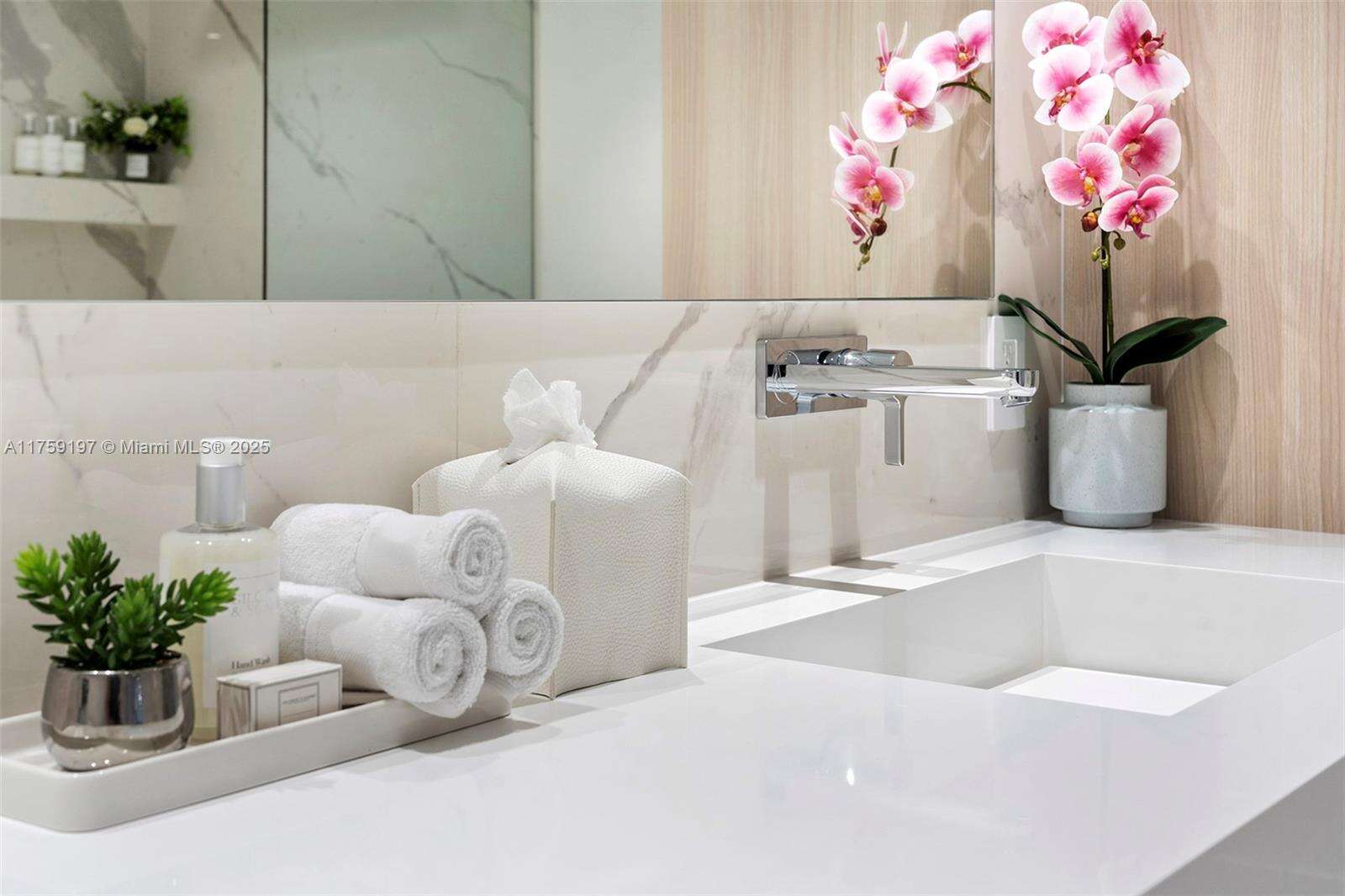 Roney Palace at Miami Beach, FL 33139 - For Rent photo 20