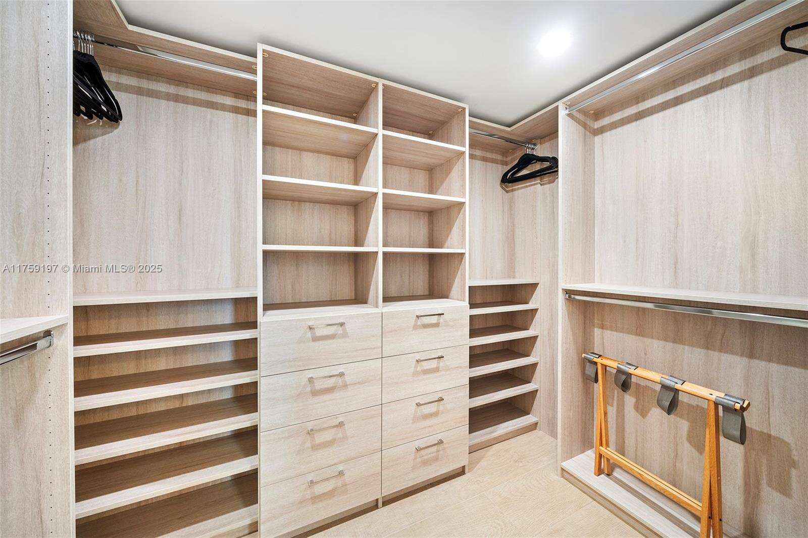 Roney Palace at Miami Beach, FL 33139 - For Rent photo 32