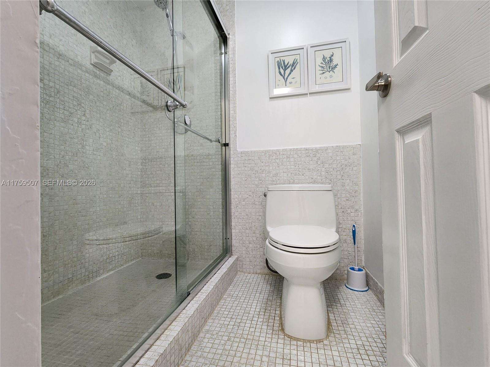 Alexander Towers at 3505 Ocean Dr, Hollywood, FL 33019 - For Rent photo 15