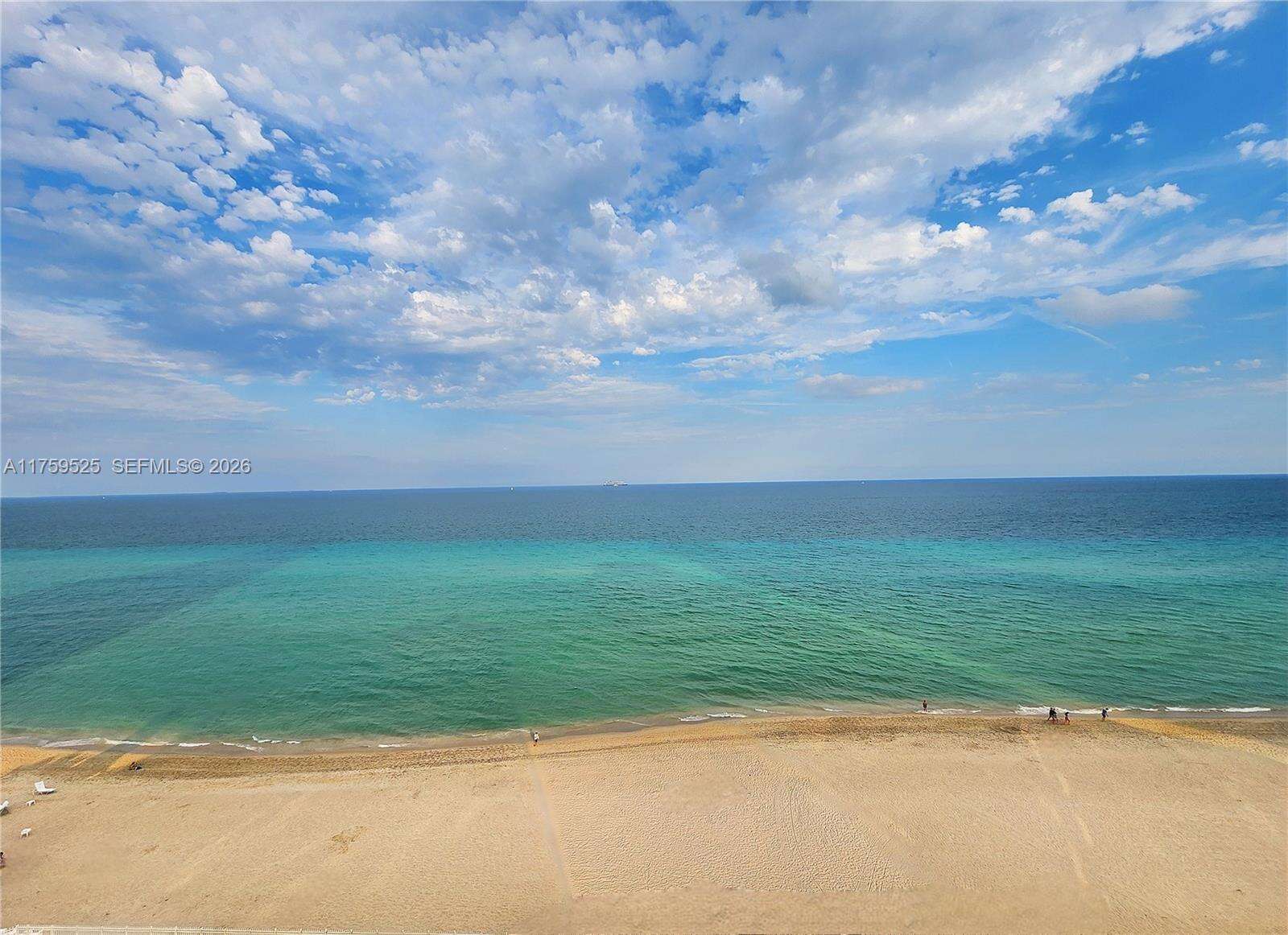 Alexander Towers at 3505 Ocean Dr, Hollywood, FL 33019 - For Rent photo 2