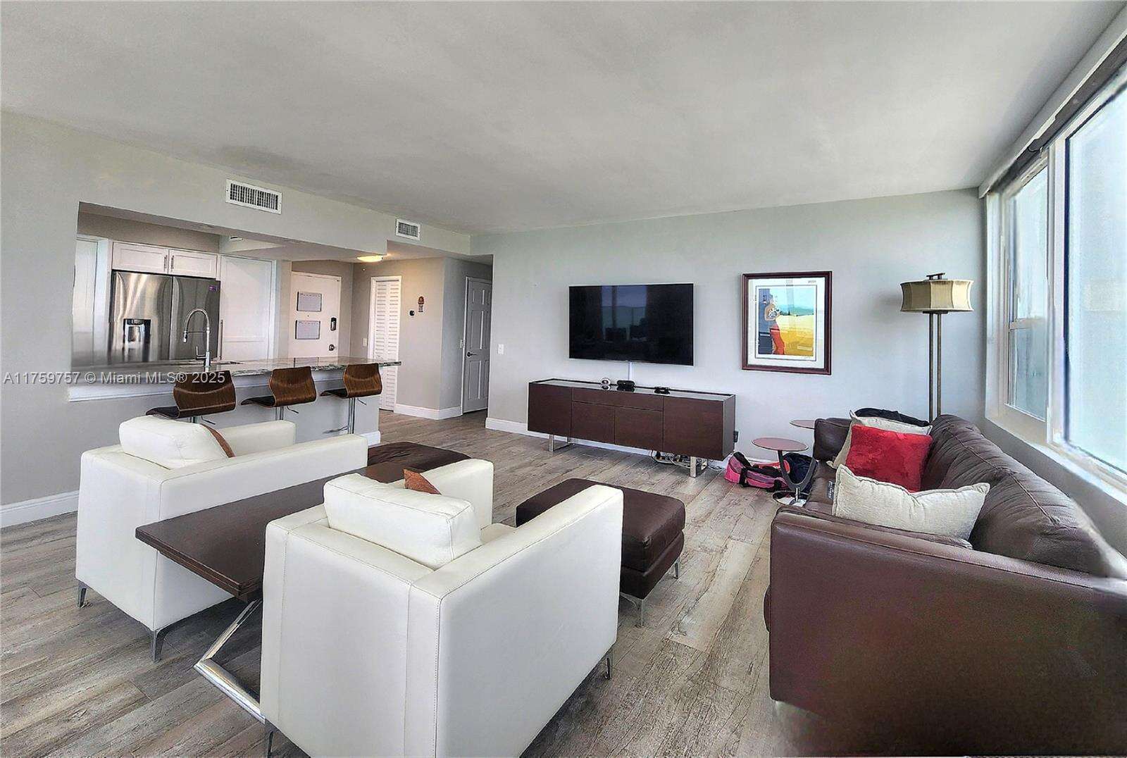 Alexander Towers at 3505 Ocean Dr, Hollywood, FL 33019 - For Rent photo 11