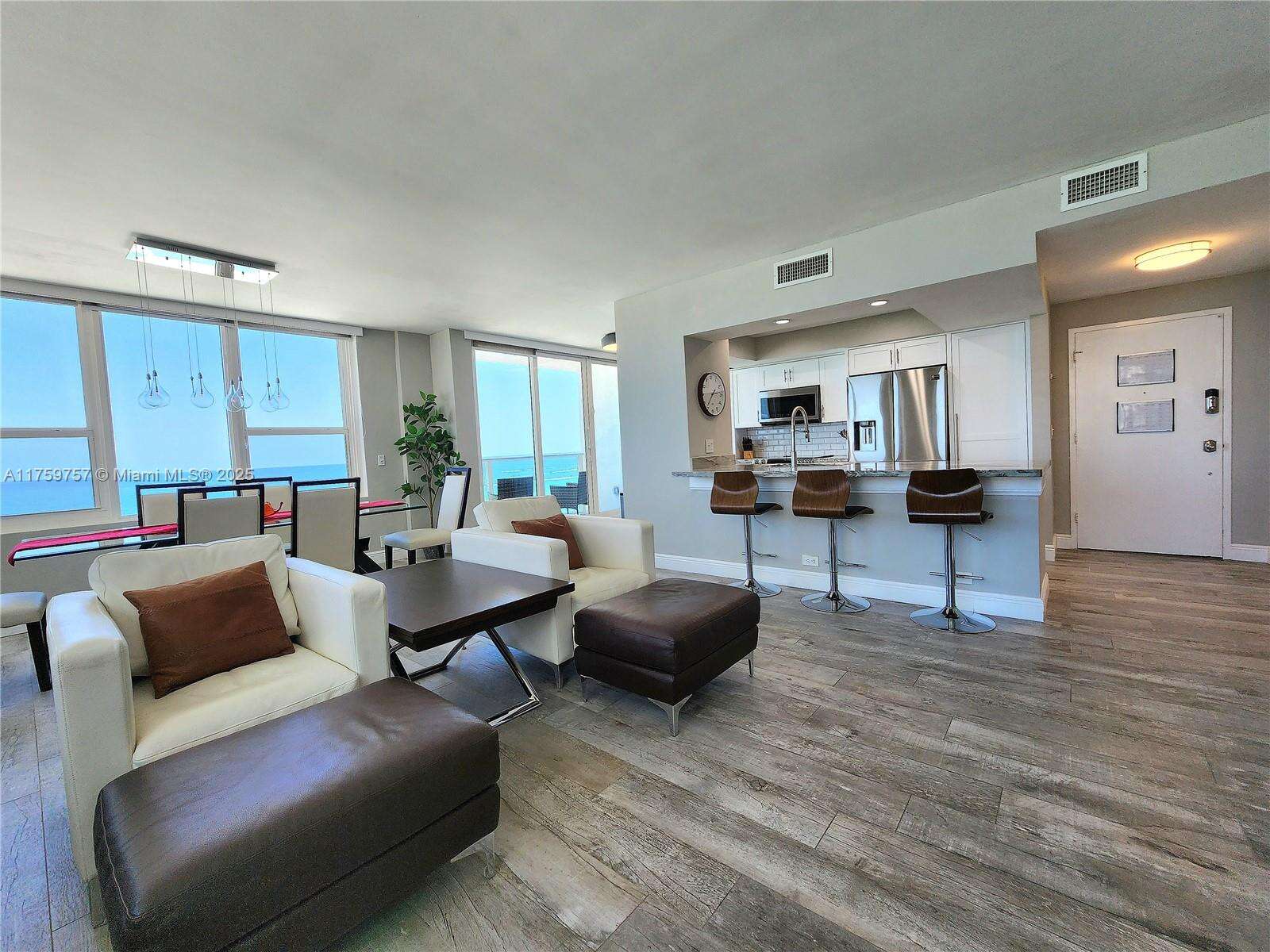 Alexander Towers at 3505 Ocean Dr, Hollywood, FL 33019 - For Rent photo 13