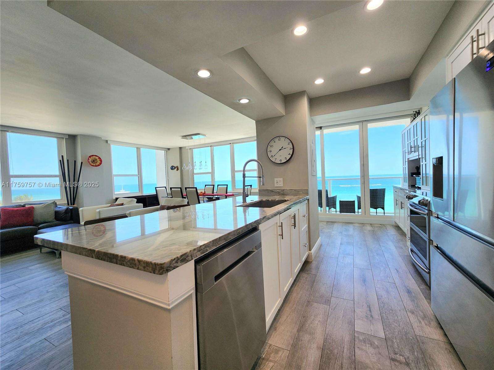 Alexander Towers at 3505 Ocean Dr, Hollywood, FL 33019 - For Rent photo 16
