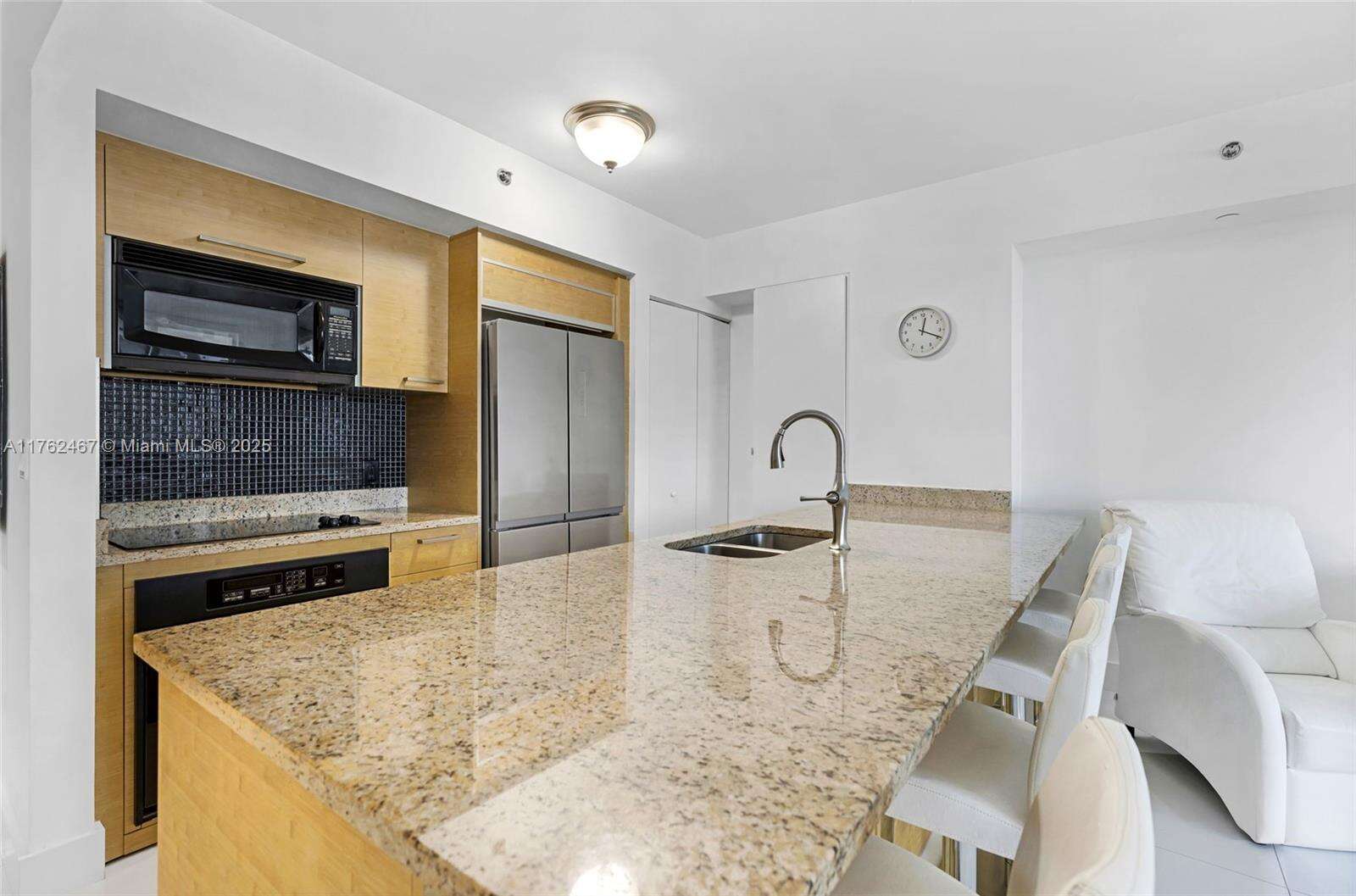 The Beach Club Two at 1830 Ocean Dr, Hallandale Beach, FL 33009 - For Rent photo 6