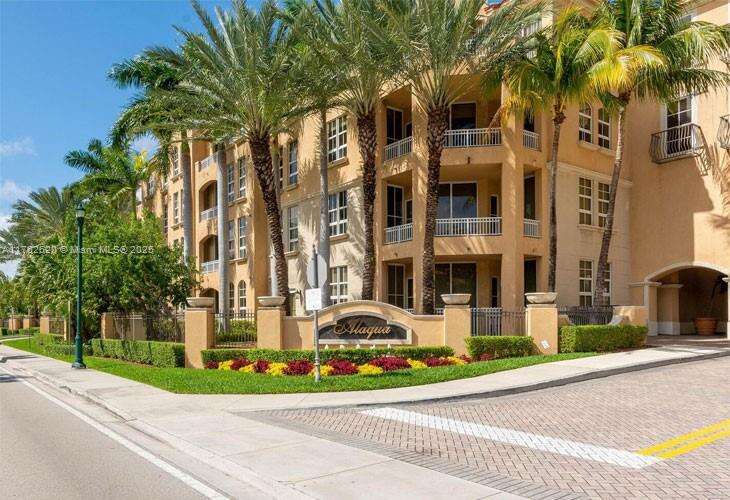 Alaqua at 3001 185th St, Aventura, FL 33180 - For Rent photo 1