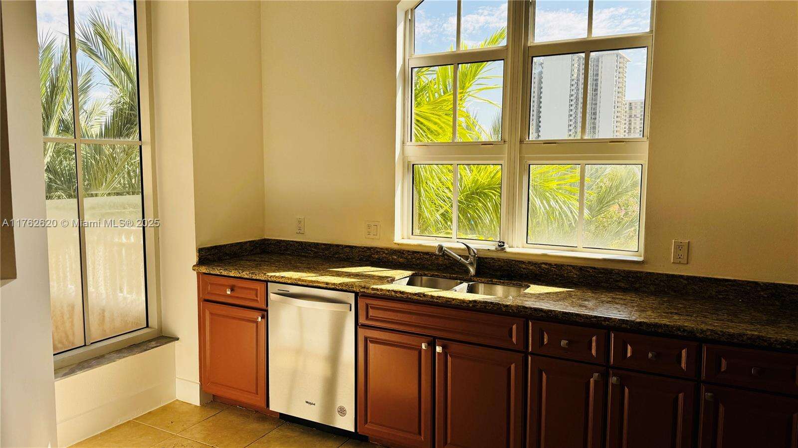 Alaqua at 3001 185th St, Aventura, FL 33180 - For Rent photo 11