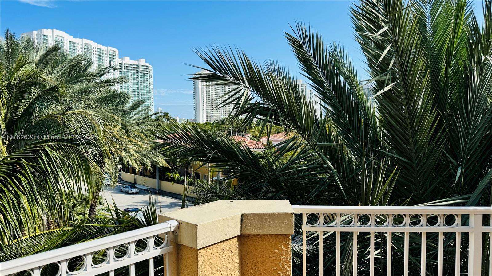 Alaqua at 3001 185th St, Aventura, FL 33180 - For Rent photo 14