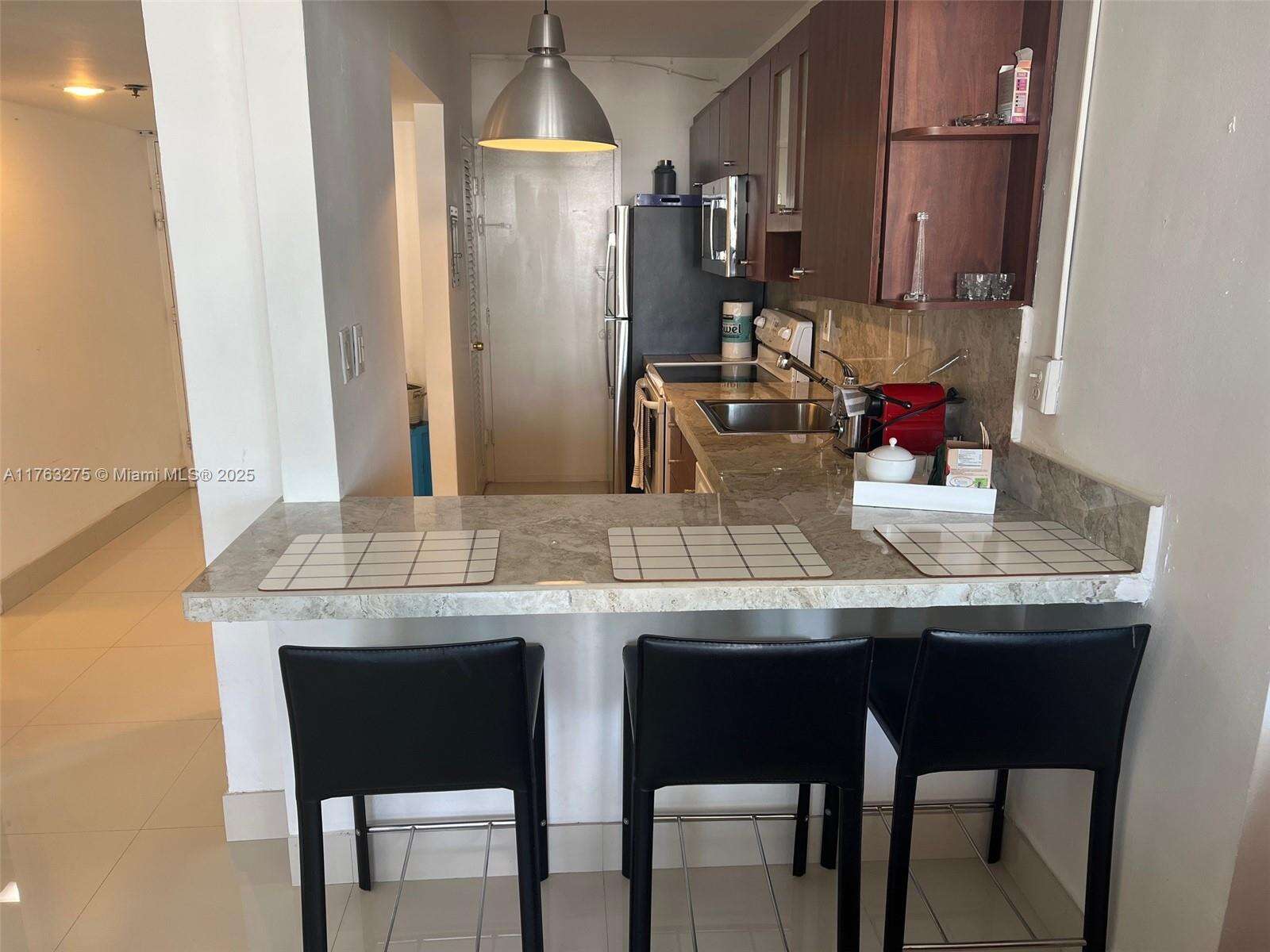 Decoplage at 100 Lincoln Rd, Miami Beach, FL 33139 - For Rent photo 12