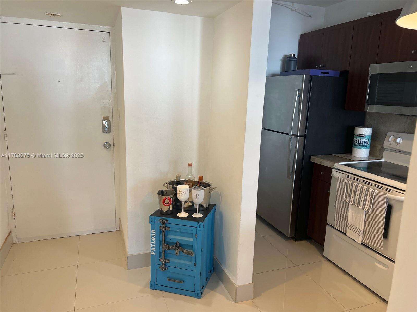 Decoplage at 100 Lincoln Rd, Miami Beach, FL 33139 - For Rent photo 18