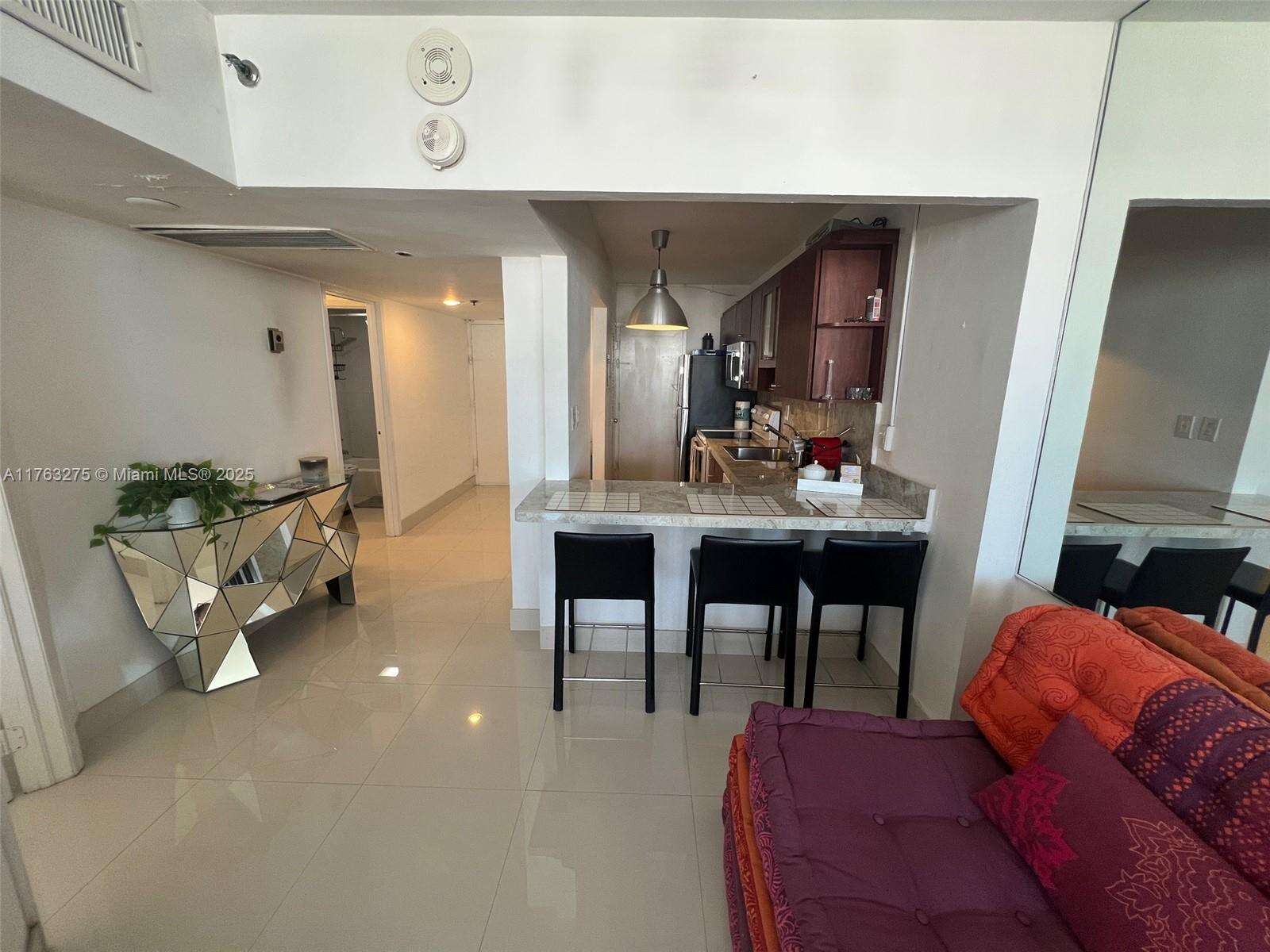 Decoplage at 100 Lincoln Rd, Miami Beach, FL 33139 - For Rent photo 10