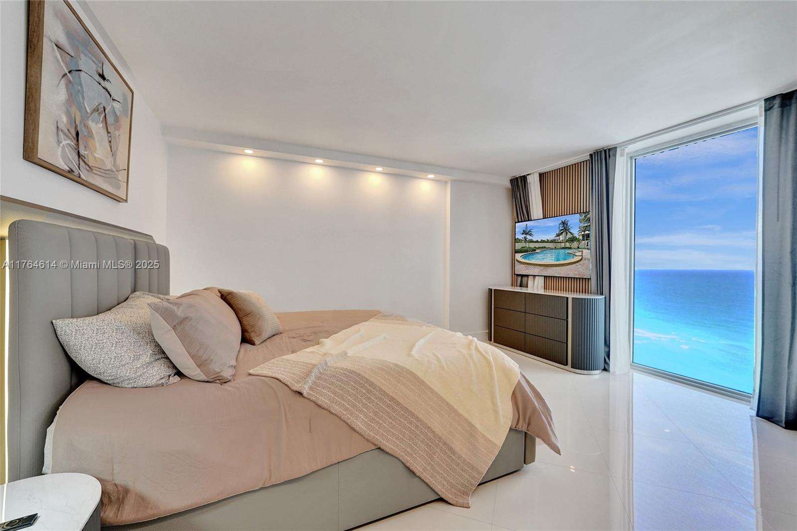 Sian Ocean Residences at 4001 Ocean Dr, Hollywood, FL 33019 - For Rent photo 1