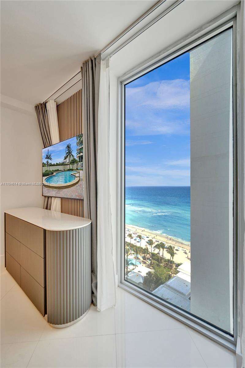 Sian Ocean Residences at 4001 Ocean Dr, Hollywood, FL 33019 - For Rent photo 2