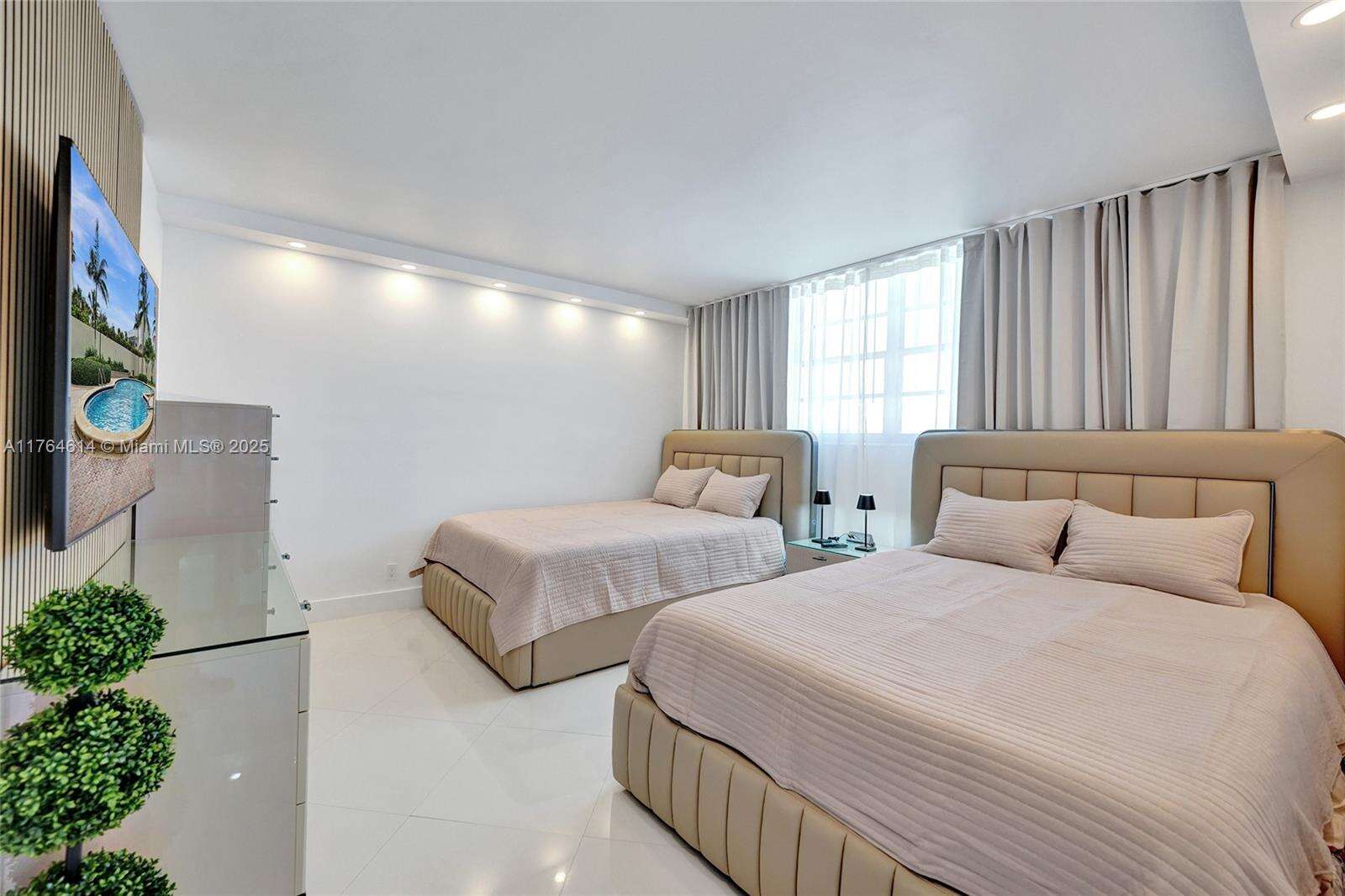 Sian Ocean Residences at 4001 Ocean Dr, Hollywood, FL 33019 - For Rent photo 33