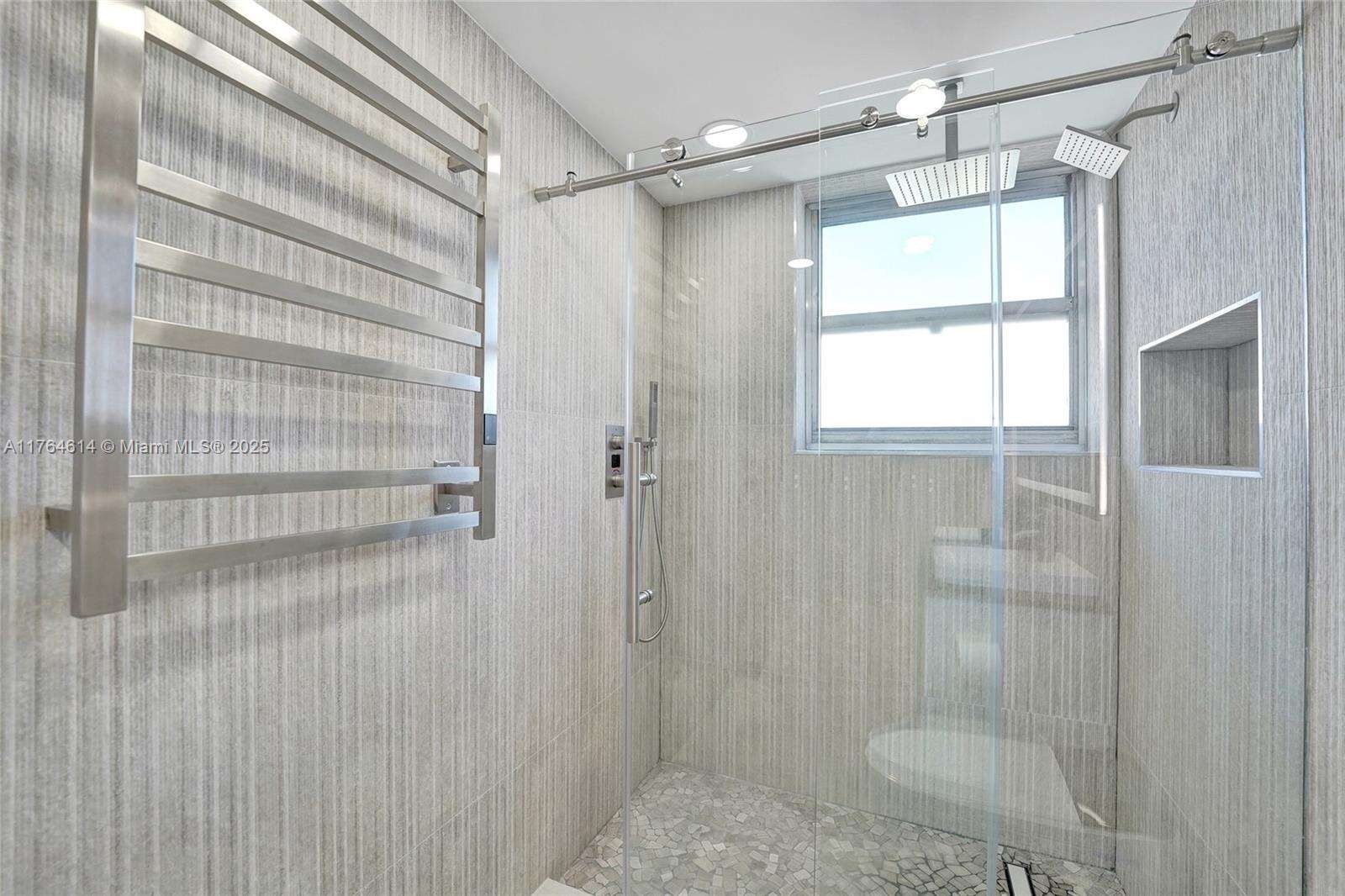 Sian Ocean Residences at 4001 Ocean Dr, Hollywood, FL 33019 - For Rent photo 9