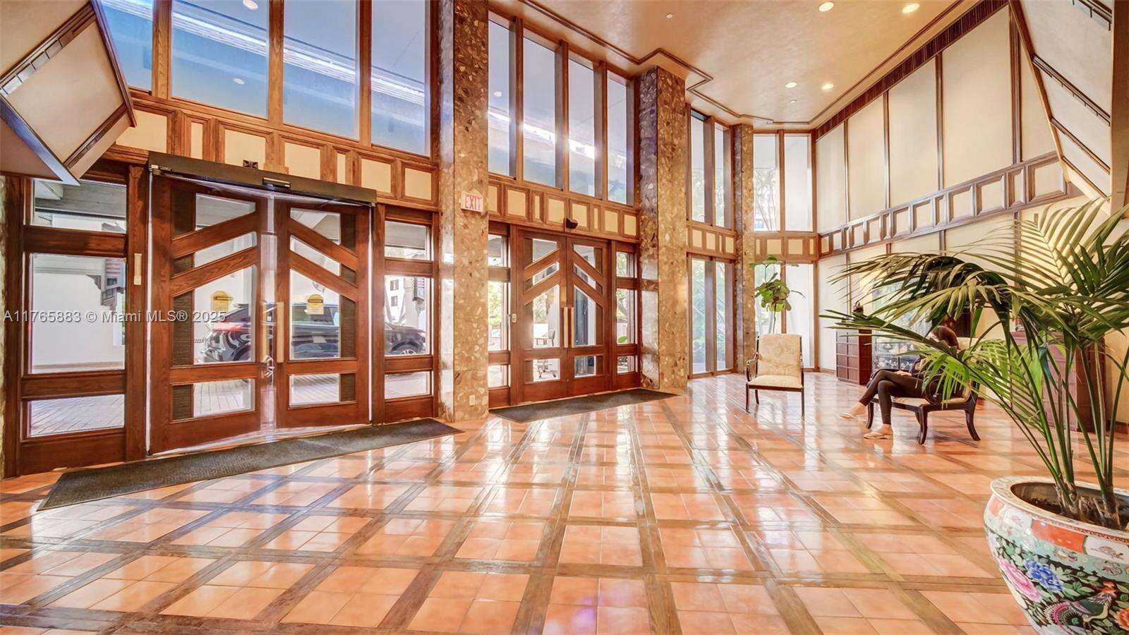 Brickell Key 1 at 520 Brickell Key Dr, Miami, FL 33131 - For Rent photo 27