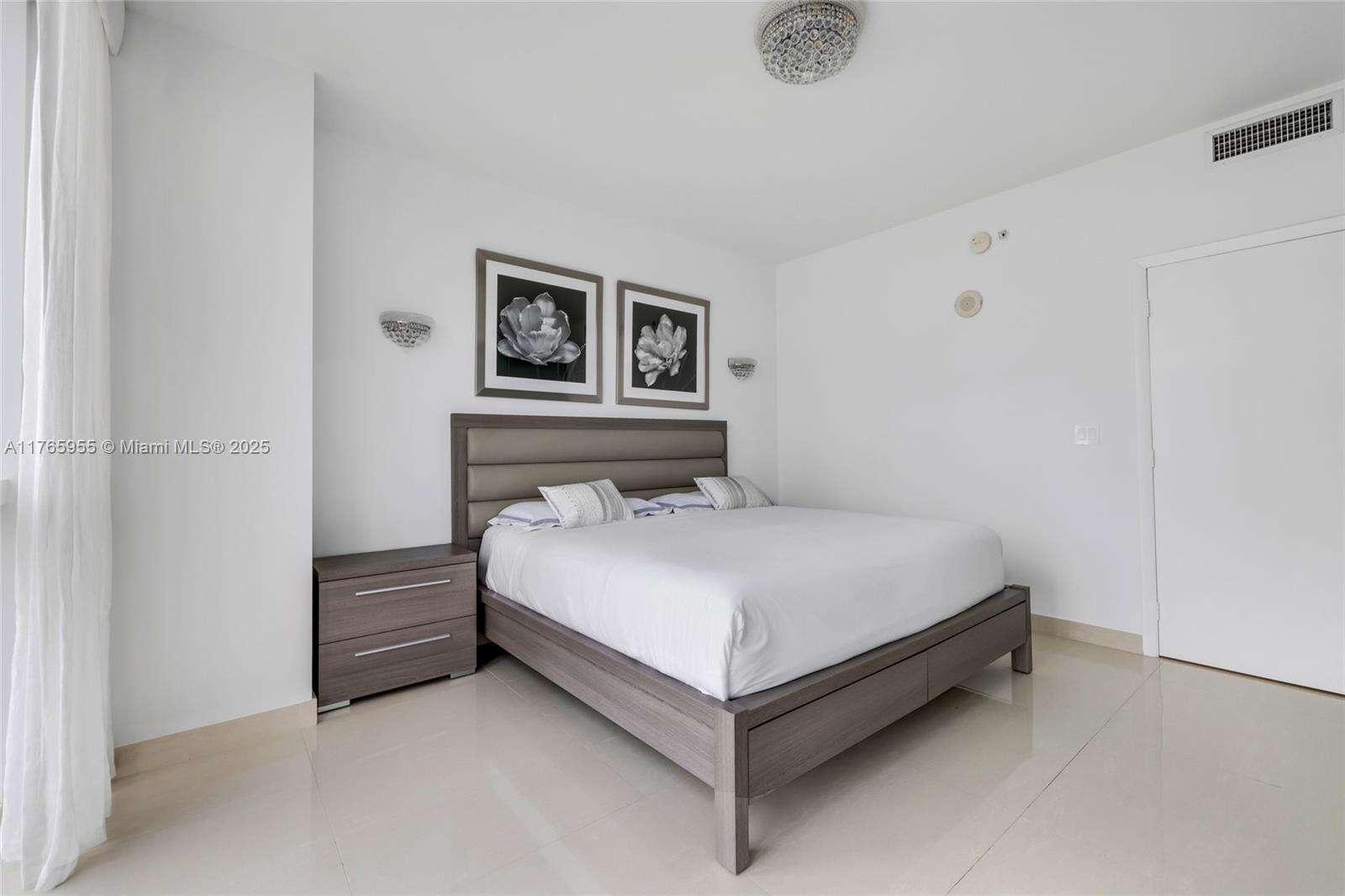 Trump Royale at 18201 Collins Ave, Sunny Isles Beach, FL 33160 - For Rent photo 27