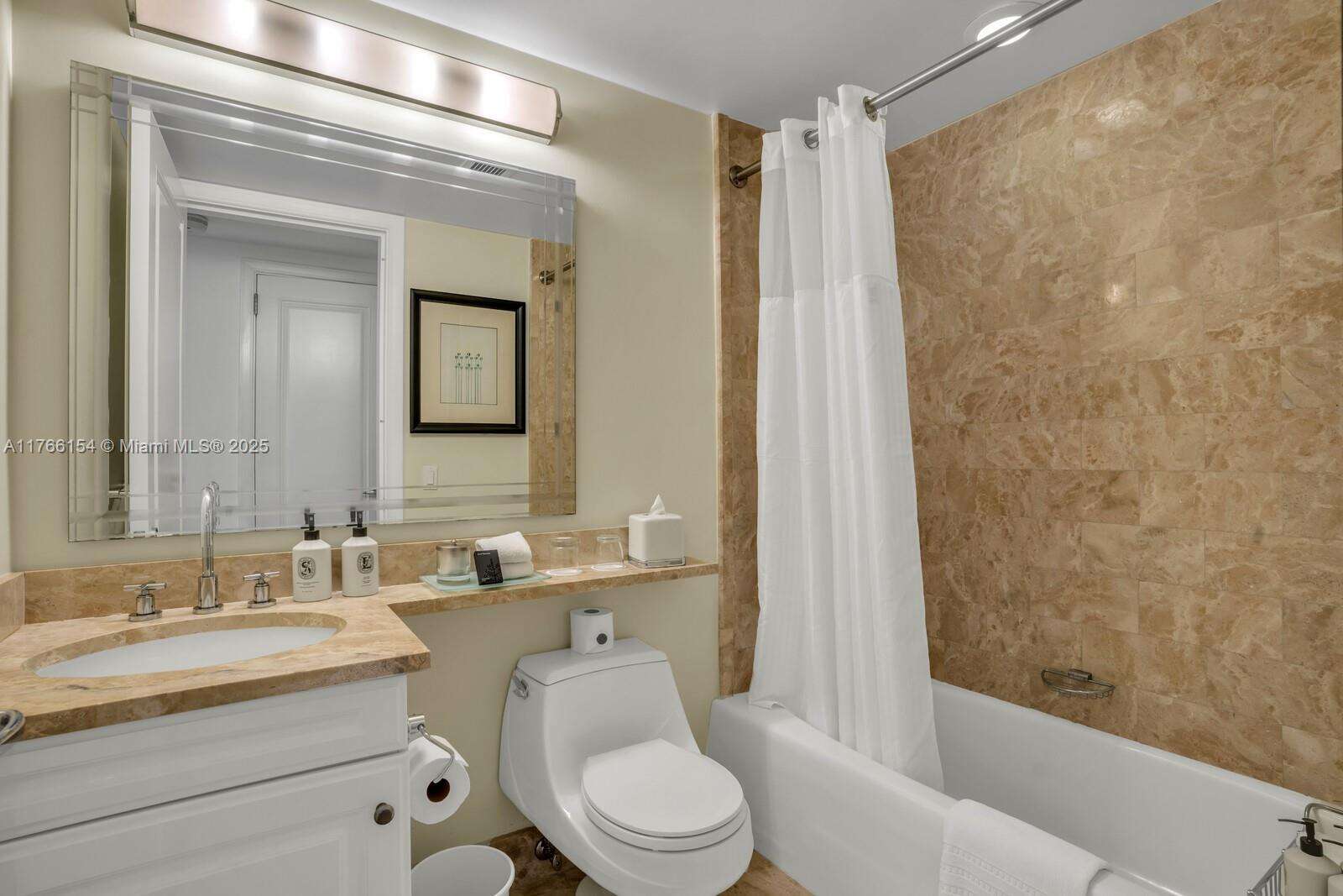 Four Seasons Residences at 1435 Brickell Ave, Miami, FL 33131 - For Rent photo 28