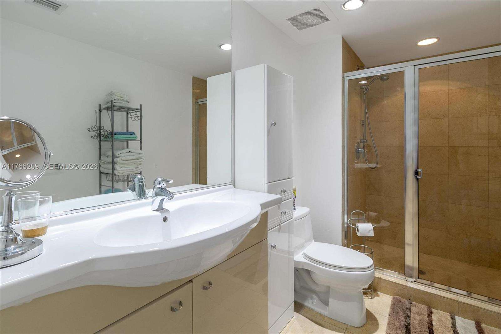 The Beach Club Two at 1830 Ocean Dr, Hallandale Beach, FL 33009 - For Rent photo 16