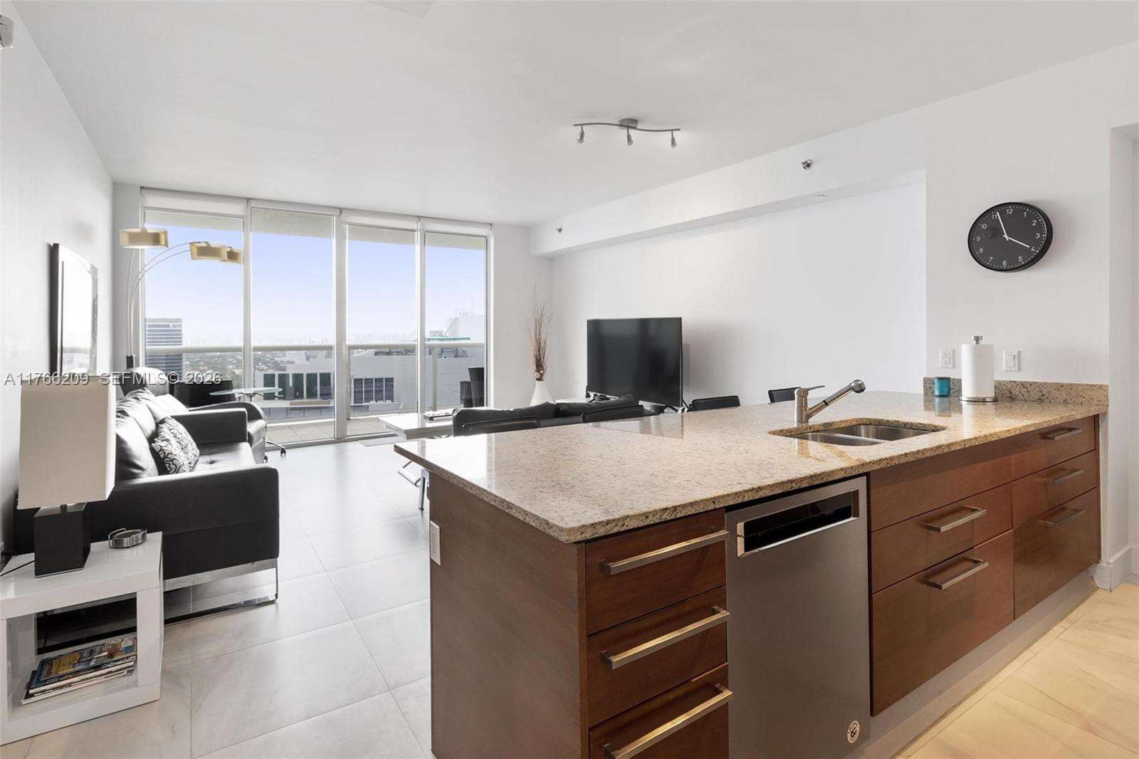 The Beach Club Two at 1830 Ocean Dr, Hallandale Beach, FL 33009 - For Rent photo 3