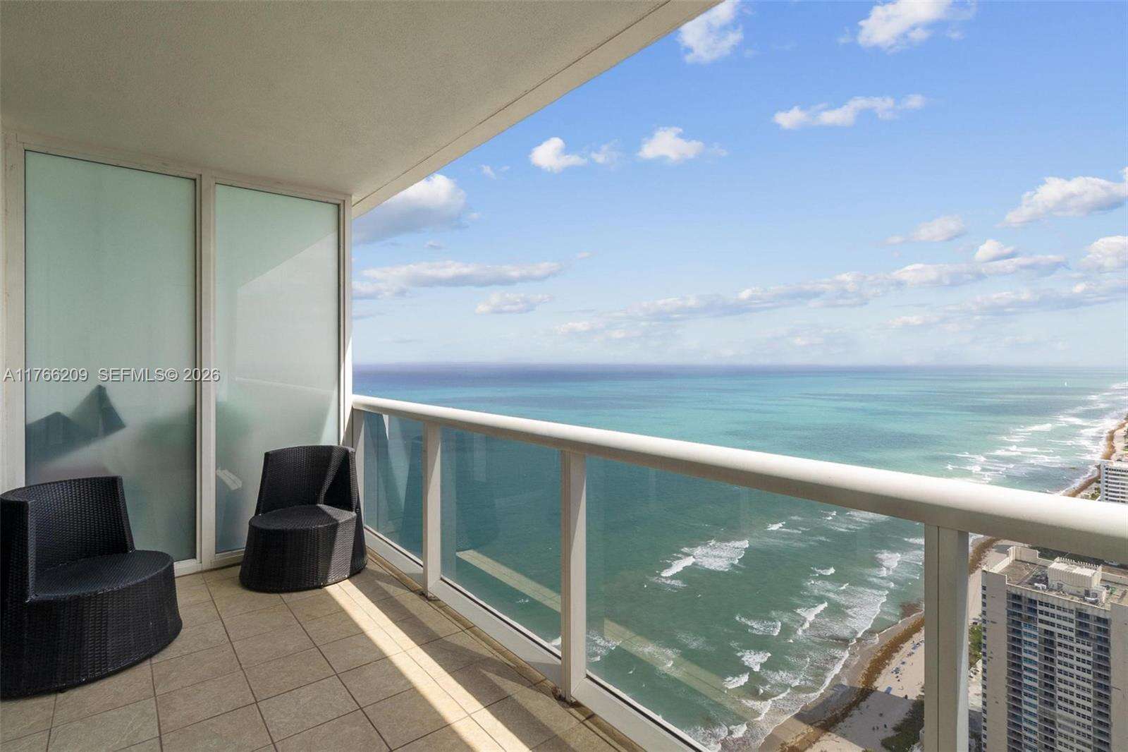 The Beach Club Two at 1830 Ocean Dr, Hallandale Beach, FL 33009 - For Rent photo 10