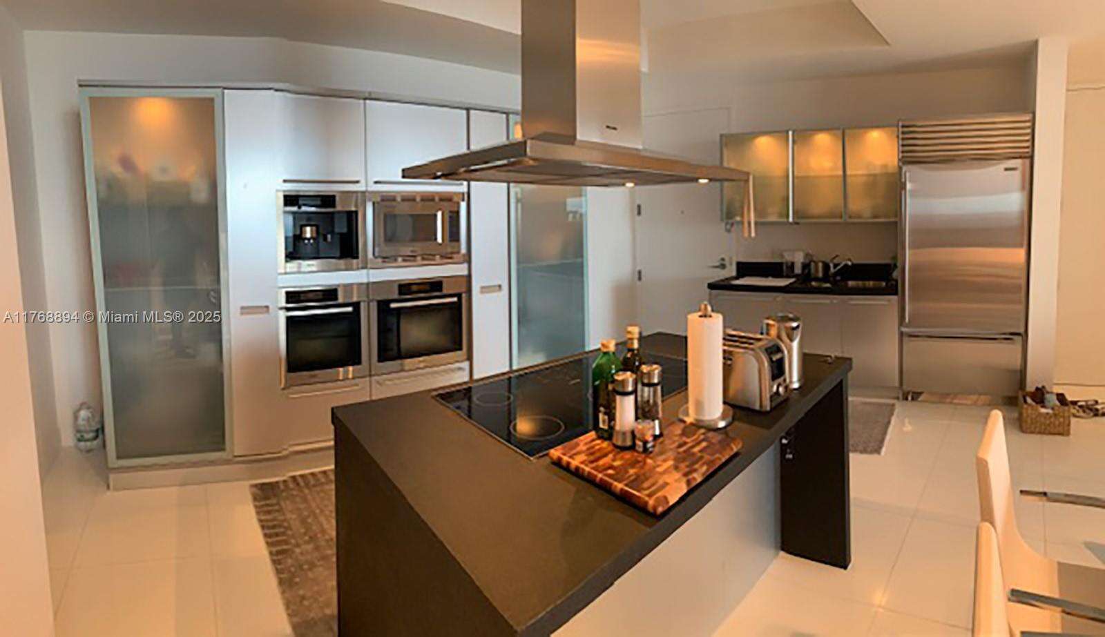 Trump Royale at 18201 Collins Ave, Sunny Isles Beach, FL 33160 - For Rent photo 29