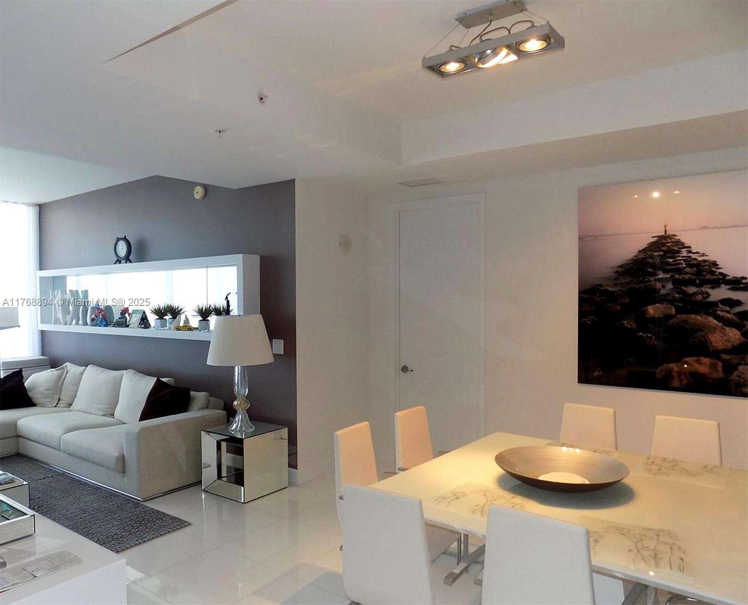 Trump Royale at 18201 Collins Ave, Sunny Isles Beach, FL 33160 - For Rent photo 4