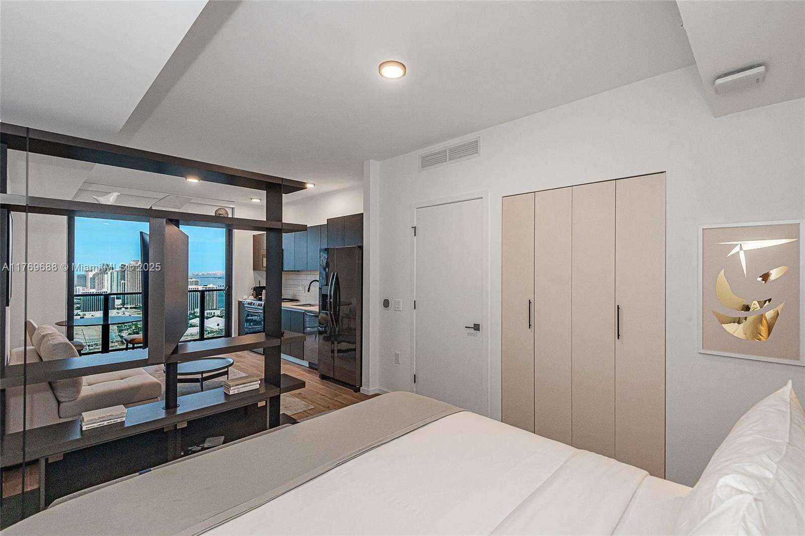 The Elser at 398 5 St, Miami, FL 33132 - For Rent photo 6