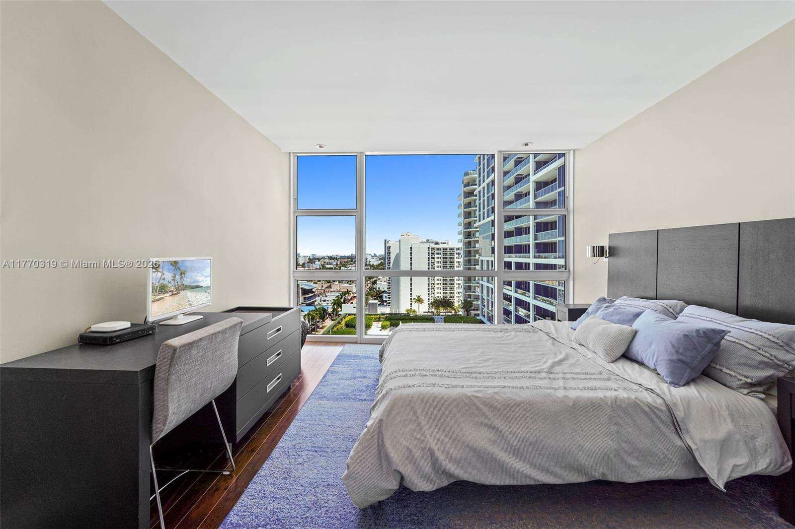Central Carillon at 6801 Collins Ave, Miami Beach, FL 33141 - For Rent photo 11
