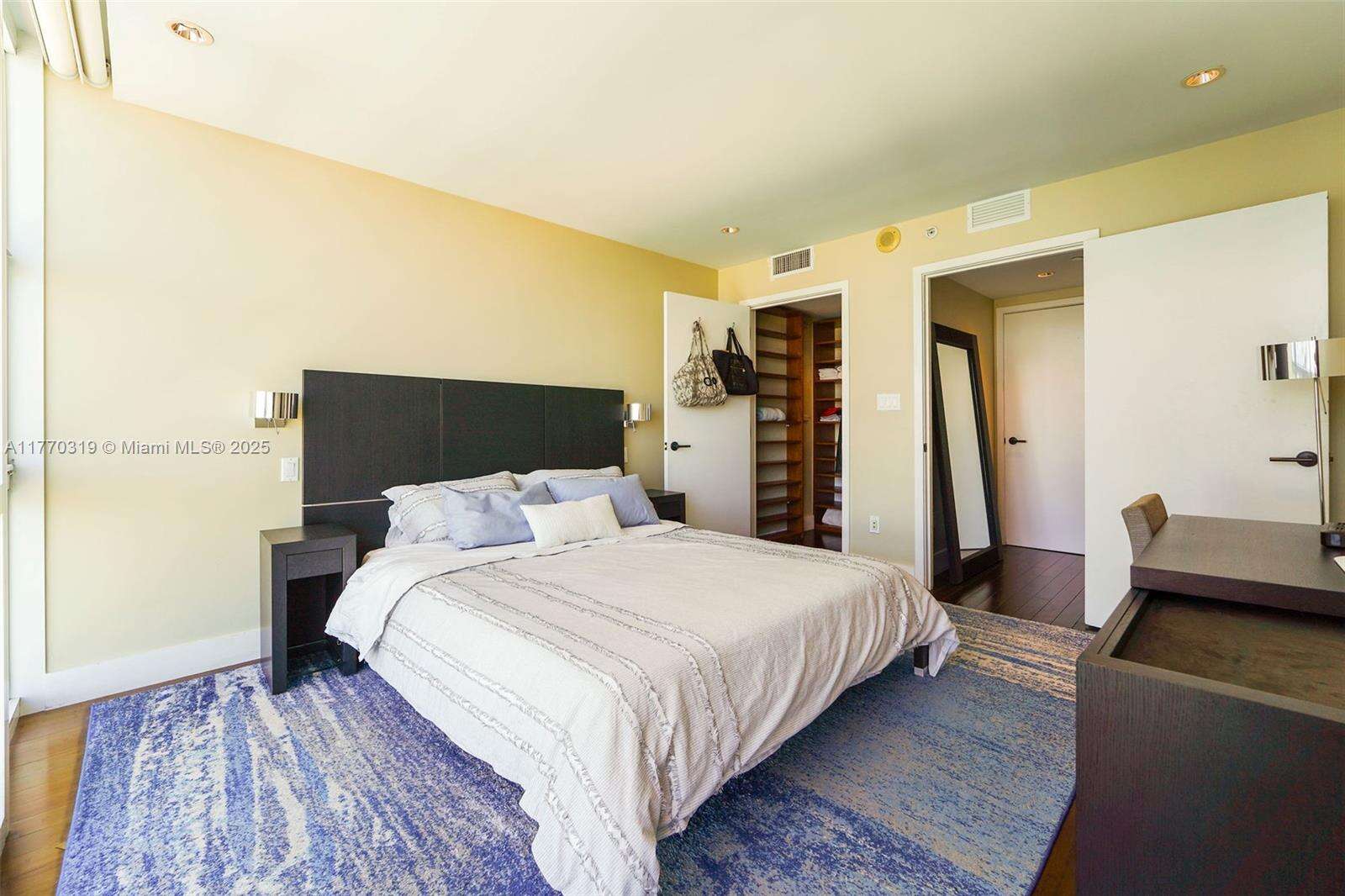 Central Carillon at 6801 Collins Ave, Miami Beach, FL 33141 - For Rent photo 8