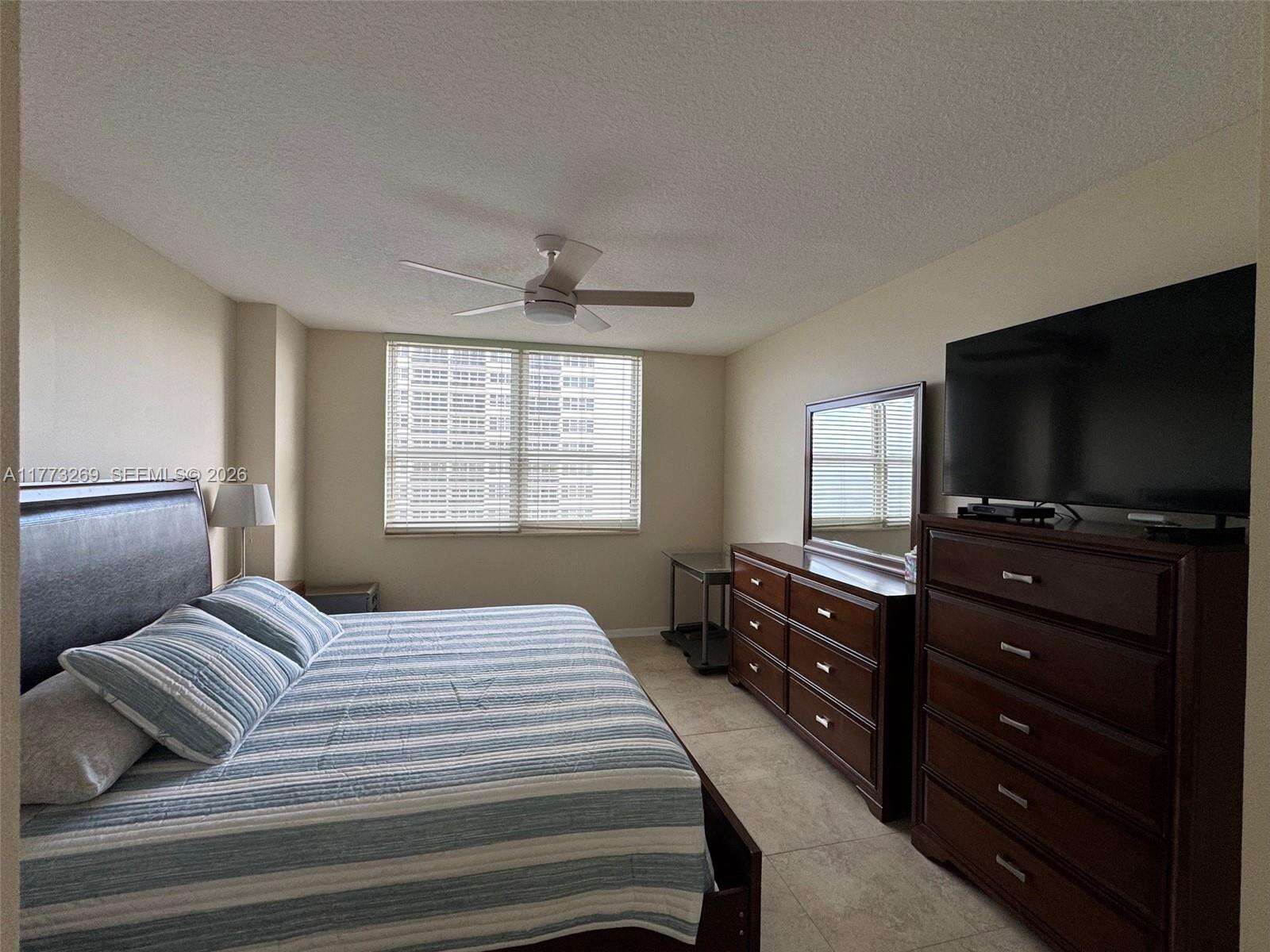 2080 Ocean Dr, Hallandale Beach, FL 33009 - For Rent photo 6