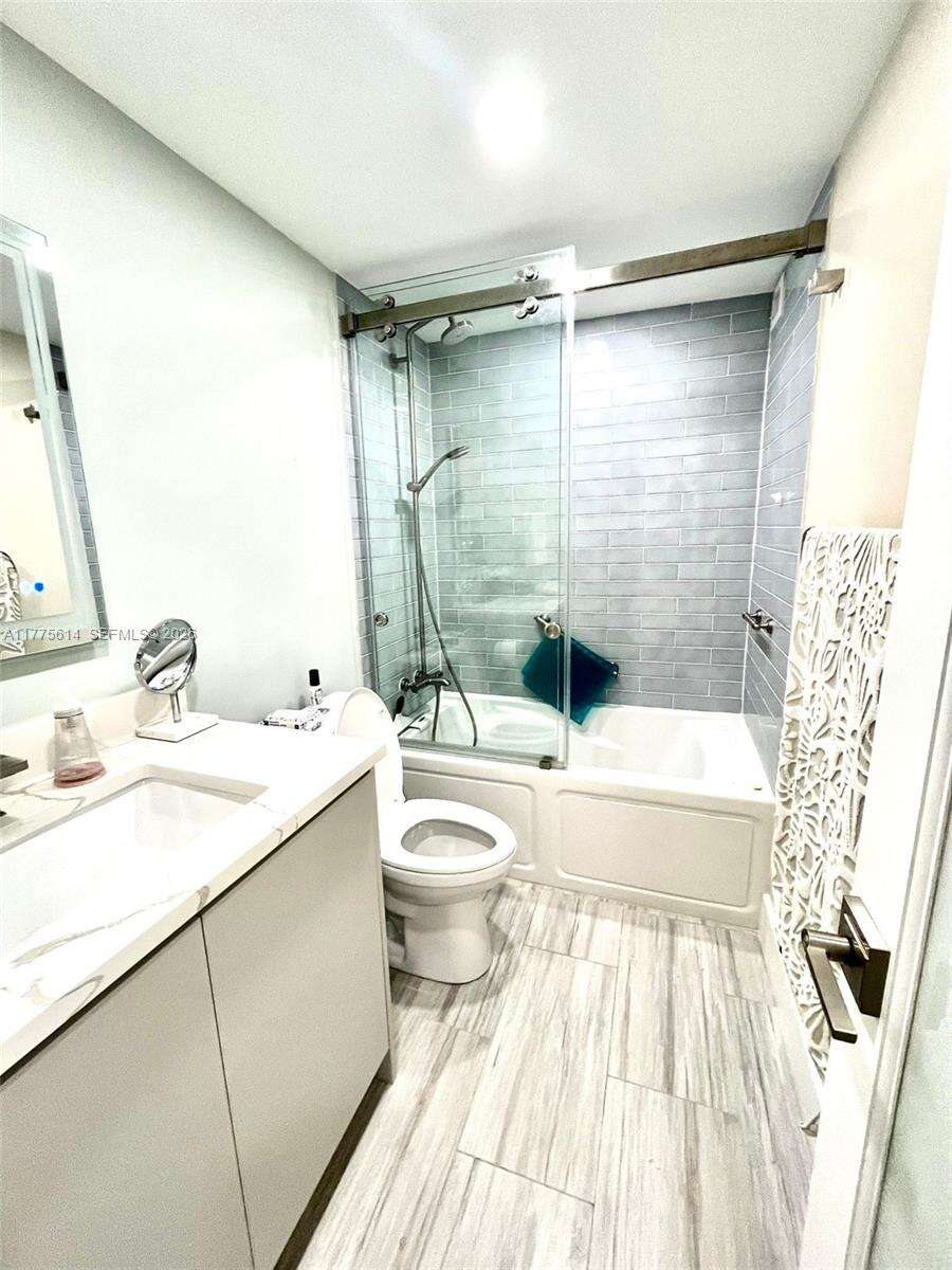 Alexander Towers at 3505 Ocean Dr, Hollywood, FL 33019 - For Rent photo 11