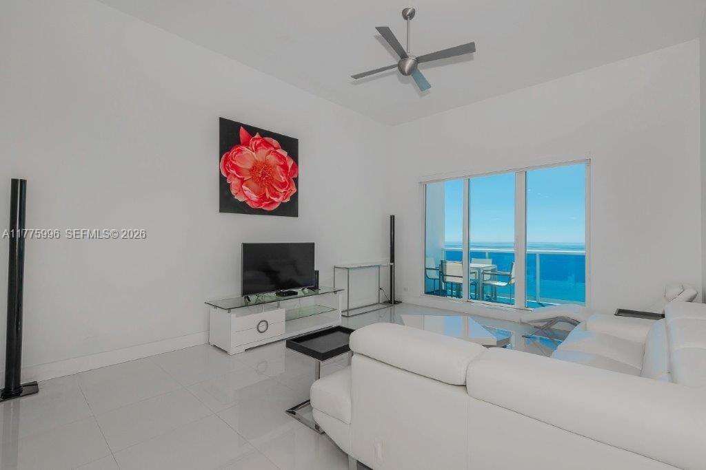 Roney Palace at 2301 Collins Ave, Miami Beach, FL 33139 - For Rent photo 12