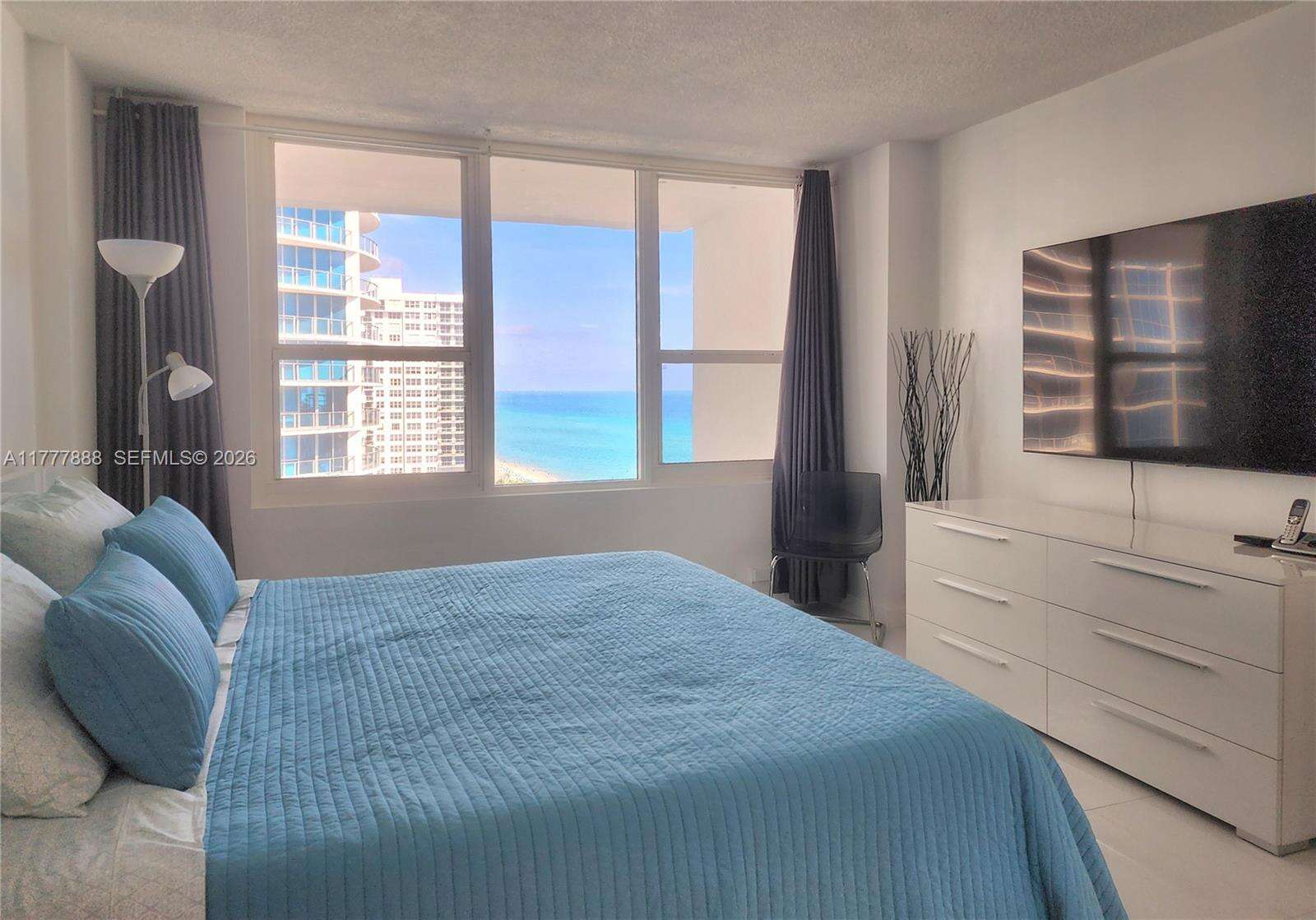 Alexander Towers at 3505 Ocean Dr, Hollywood, FL 33019 - For Rent photo 15