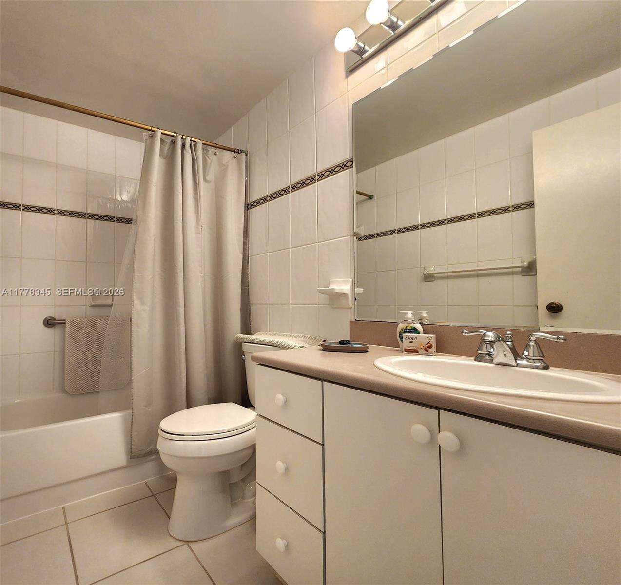 Alexander Towers at 3505 Ocean Dr, Hollywood, FL 33019 - For Rent photo 13