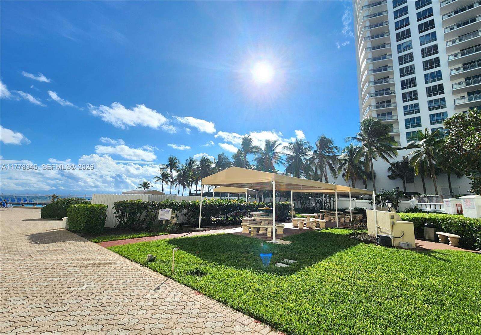 Alexander Towers at 3505 Ocean Dr, Hollywood, FL 33019 - For Rent photo 17