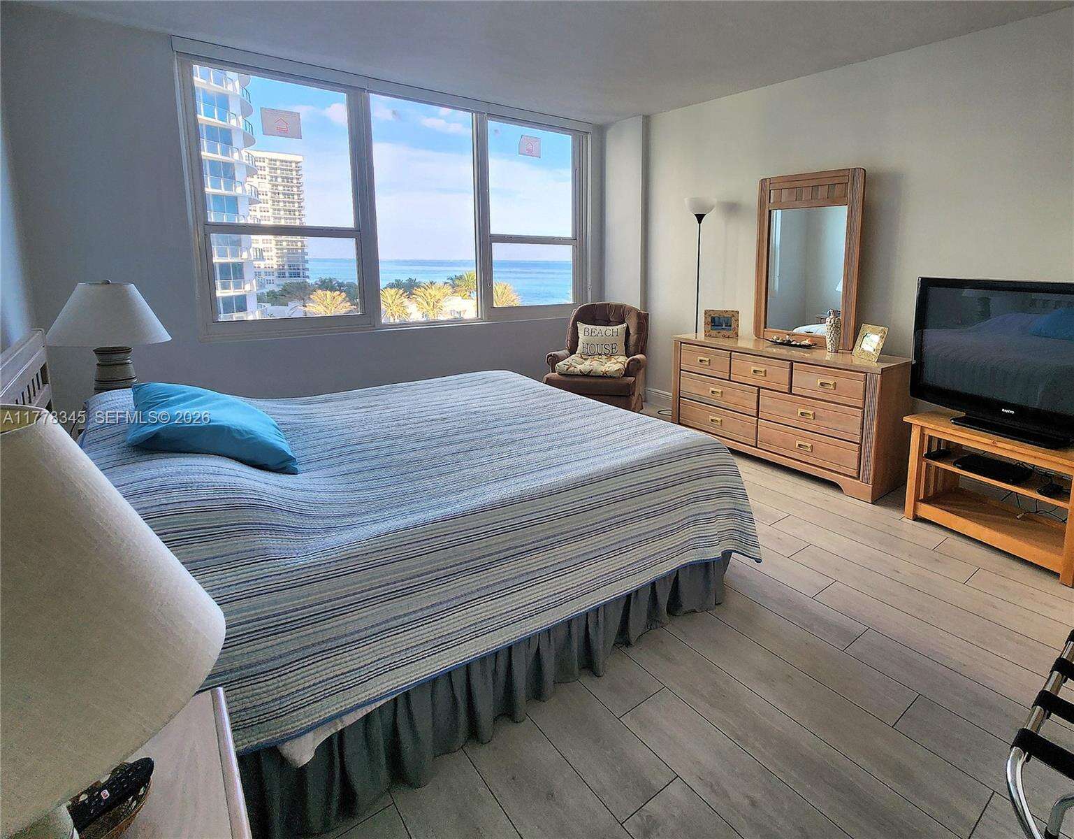 Alexander Towers at 3505 Ocean Dr, Hollywood, FL 33019 - For Rent photo 10