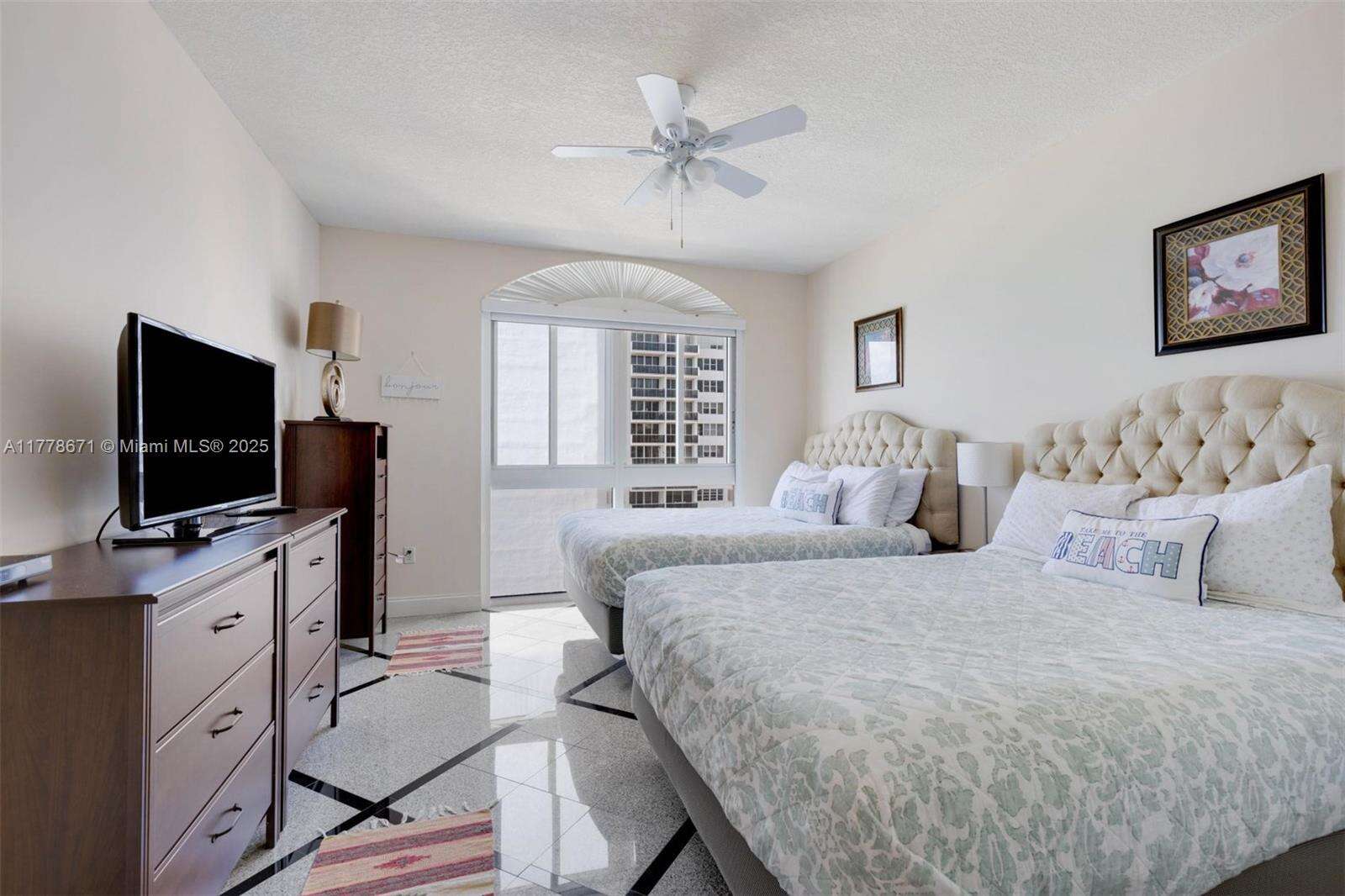 2080 Ocean Dr, Hallandale Beach, FL 33009 - For Rent photo 13