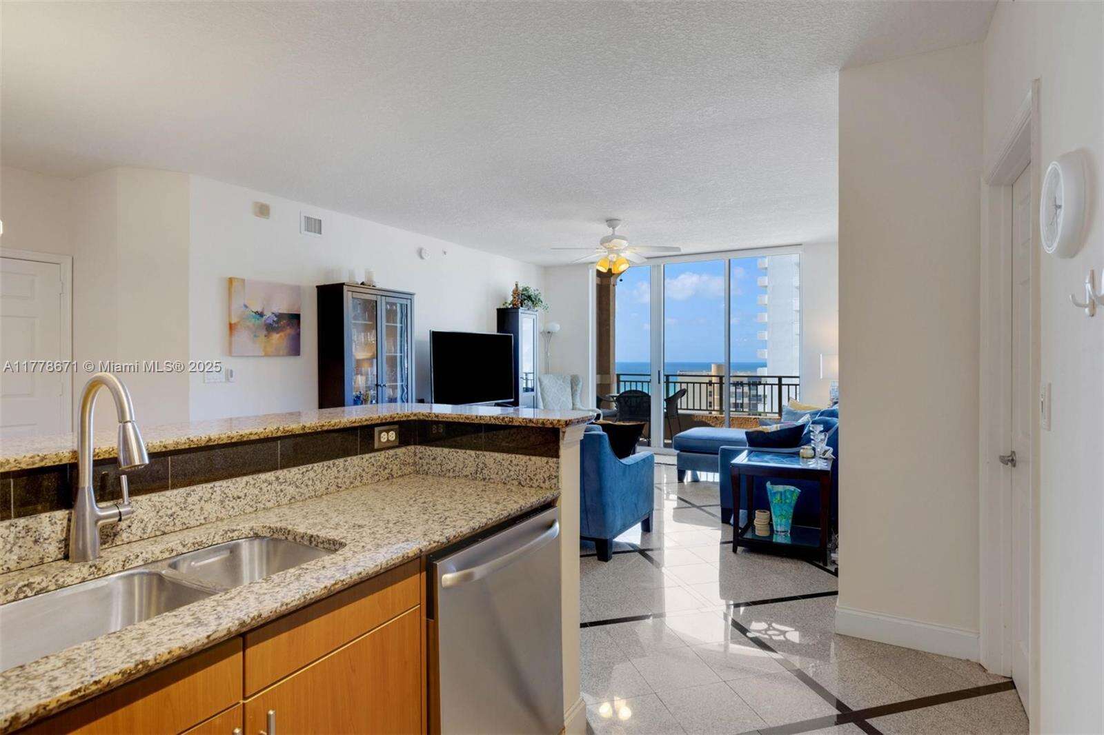 2080 Ocean Dr, Hallandale Beach, FL 33009 - For Rent photo 21