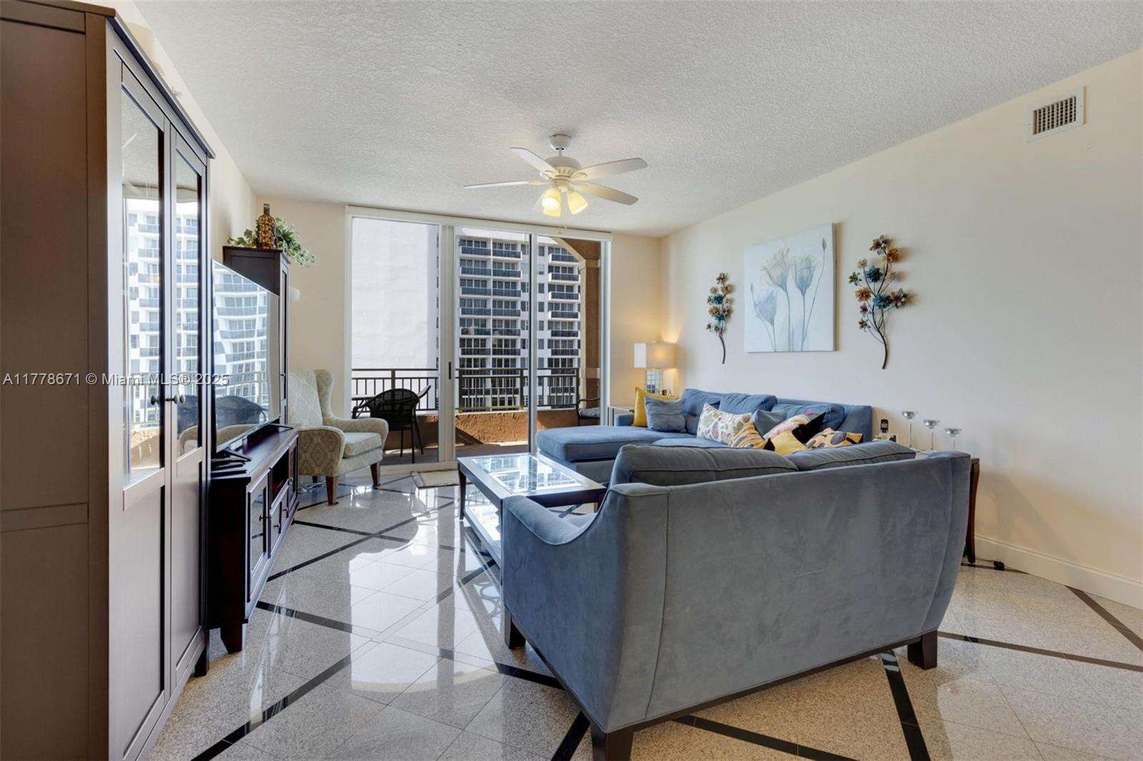 2080 Ocean Dr, Hallandale Beach, FL 33009 - For Rent photo 25