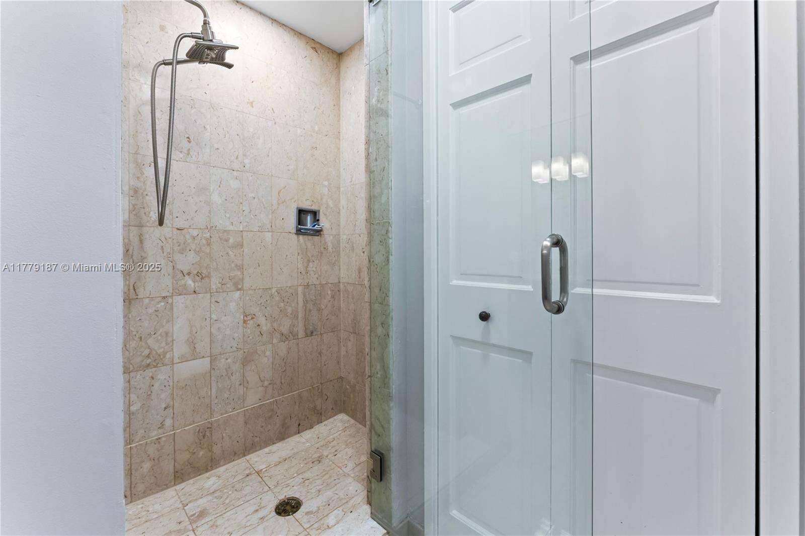 Seaside Village at 19133 Fisher Island Dr, Miami Beach, FL 33109 - For Rent photo 43
