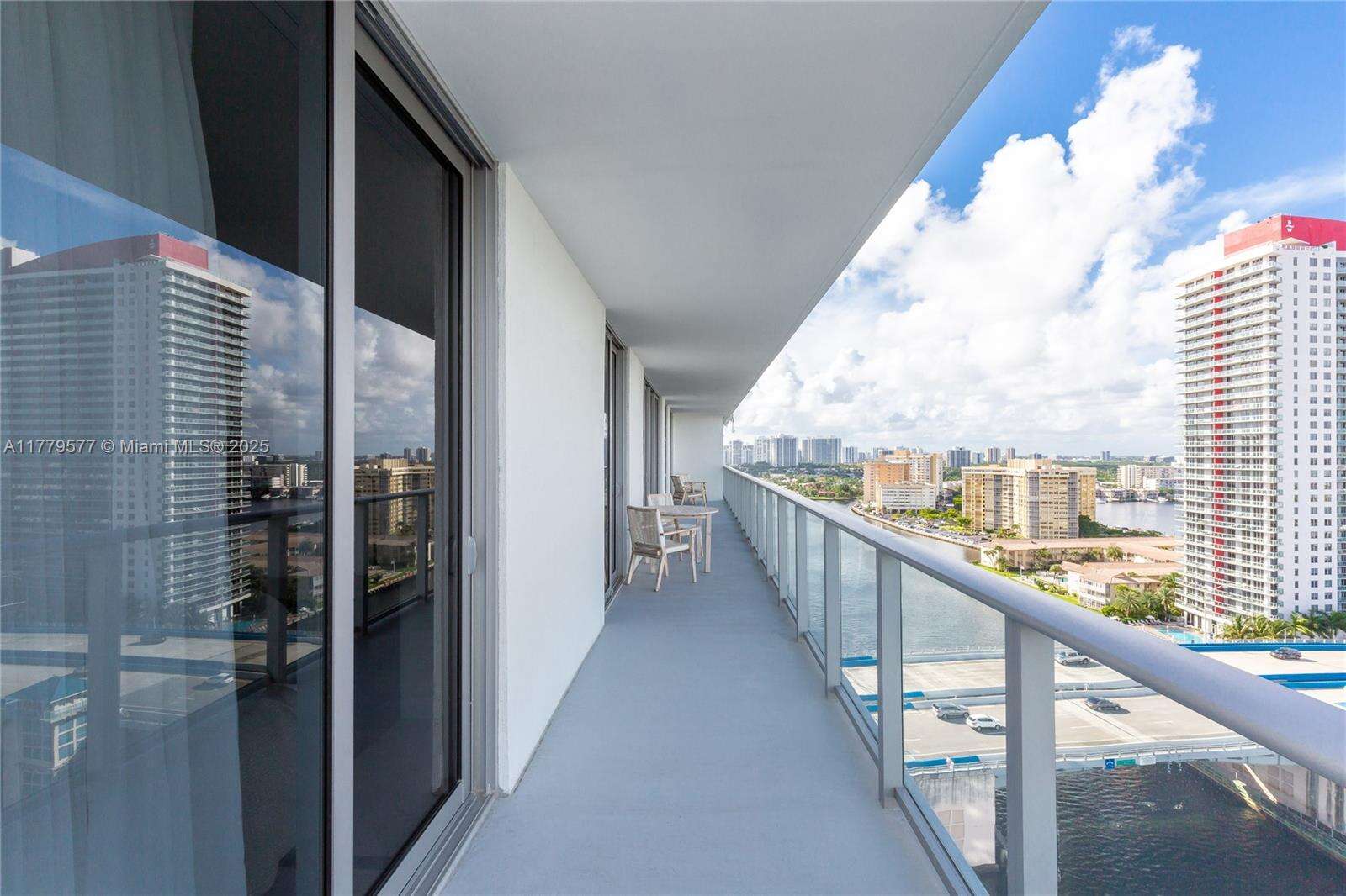 Hyde Beach House at 4010 Ocean Dr, Hollywood, FL 33019 - For Rent photo 3