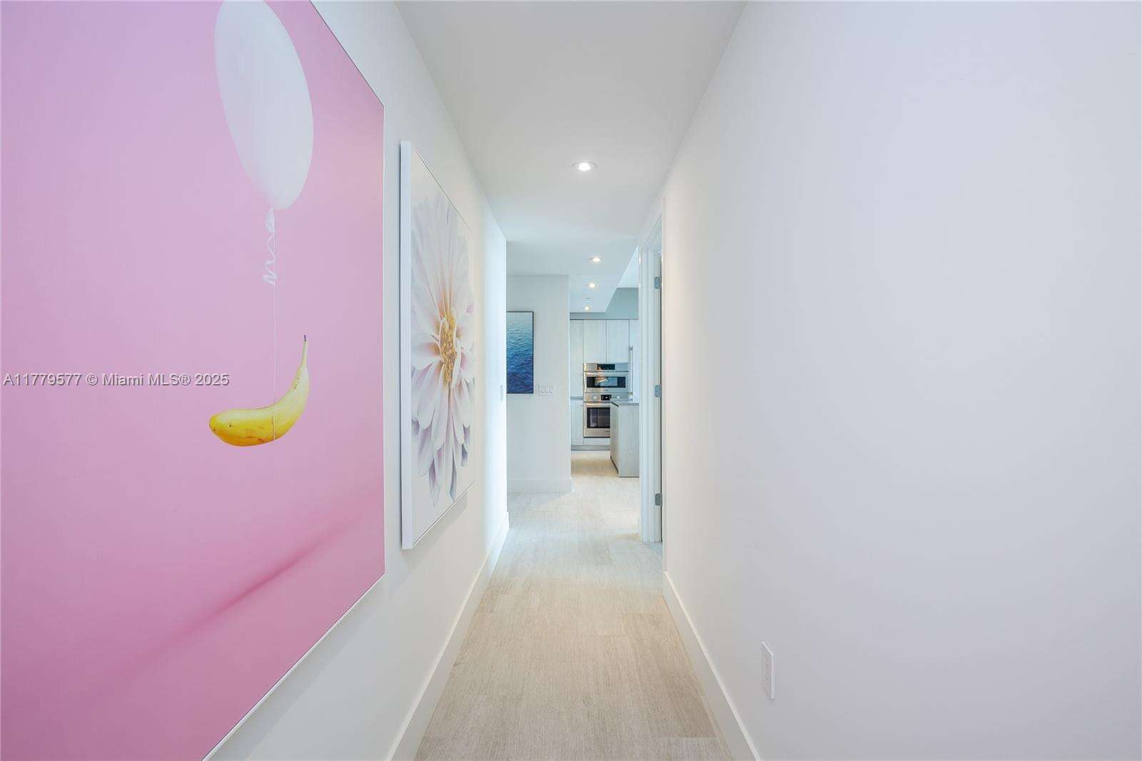Hyde Beach House at 4010 Ocean Dr, Hollywood, FL 33019 - For Rent photo 22