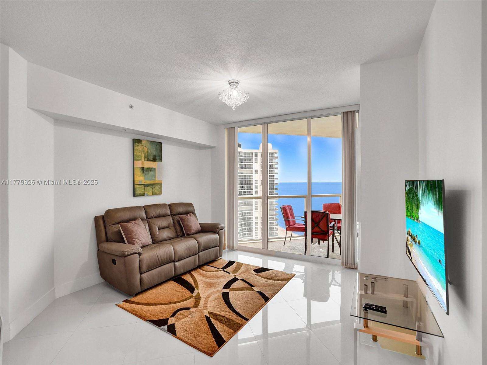 La Perla at 16699 Collins Ave, Sunny Isles Beach, FL 33160 - For Rent photo 7