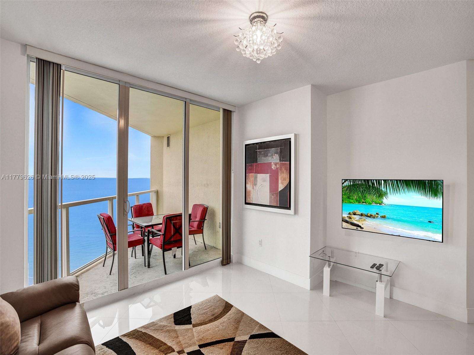 La Perla at 16699 Collins Ave, Sunny Isles Beach, FL 33160 - For Rent photo 9