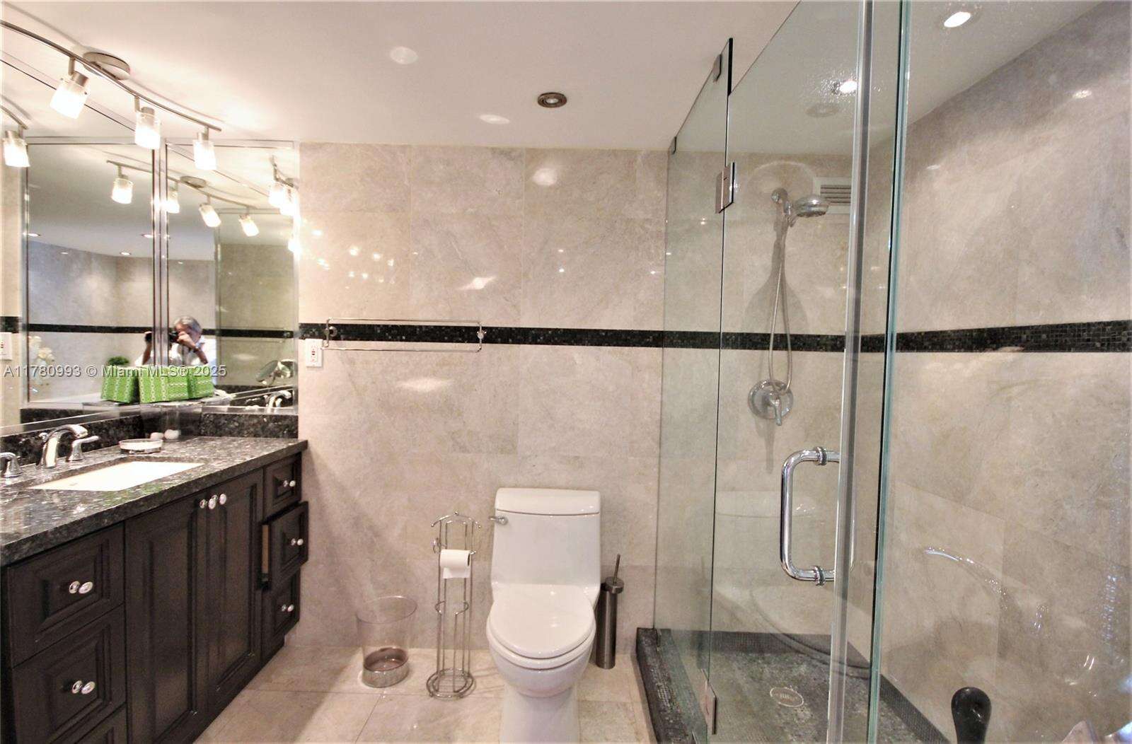 Seacoast 5151 at 5151 Collins Ave, Miami Beach, FL 33140 - For Rent photo 32