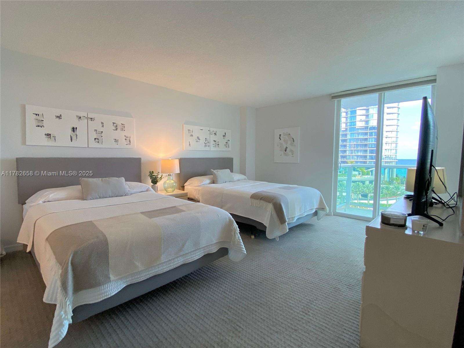 Arlen House at 100 Bayview Dr, Sunny Isles Beach, FL 33160 - For Rent photo 8