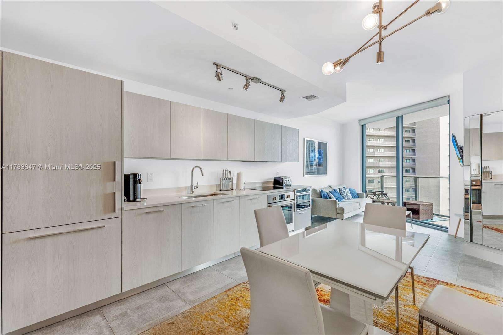 Paraiso Bayviews at 501 31 St, Miami, FL 33137 - For Rent photo 7