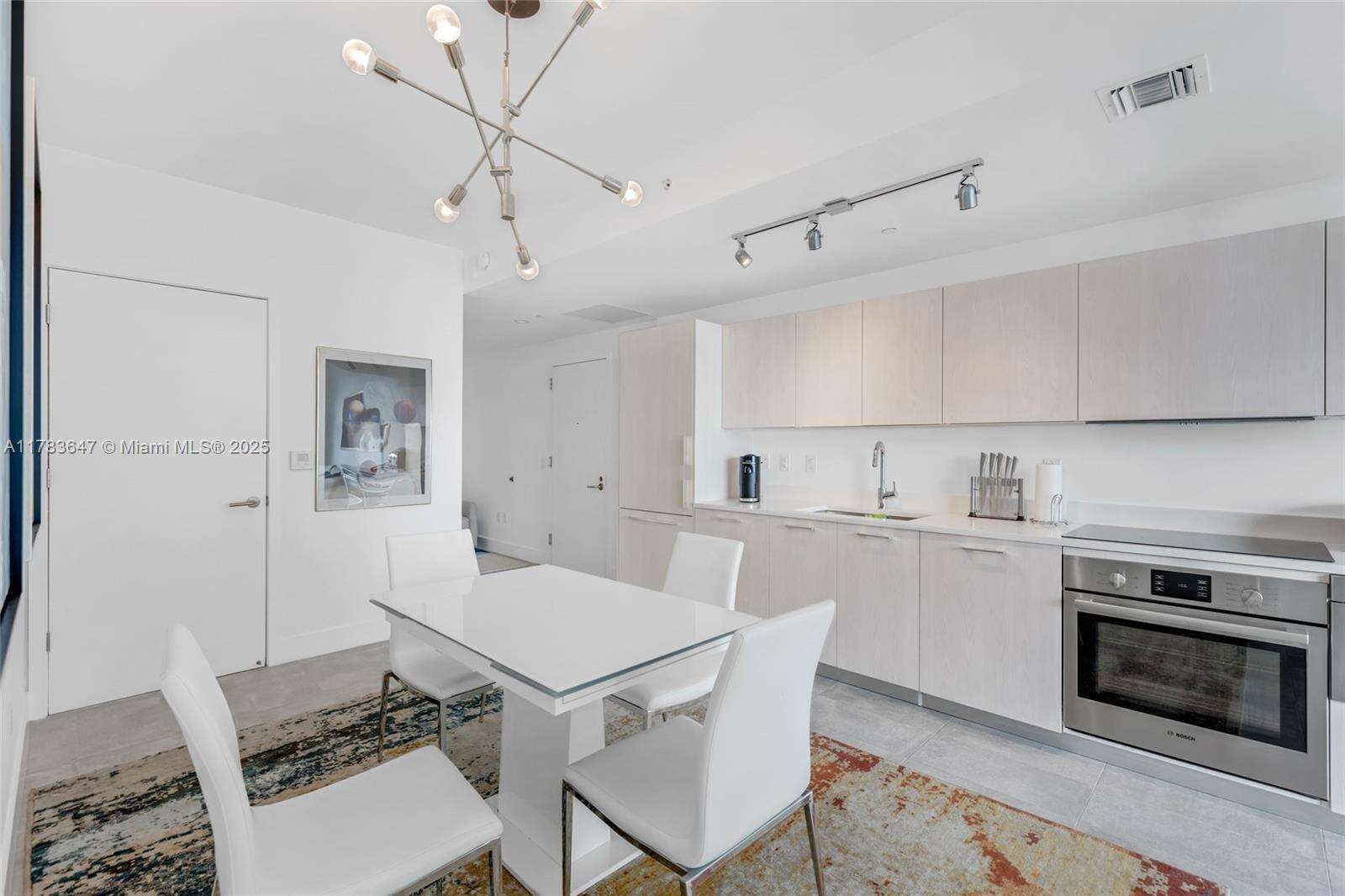 Paraiso Bayviews at 501 31 St, Miami, FL 33137 - For Rent photo 8